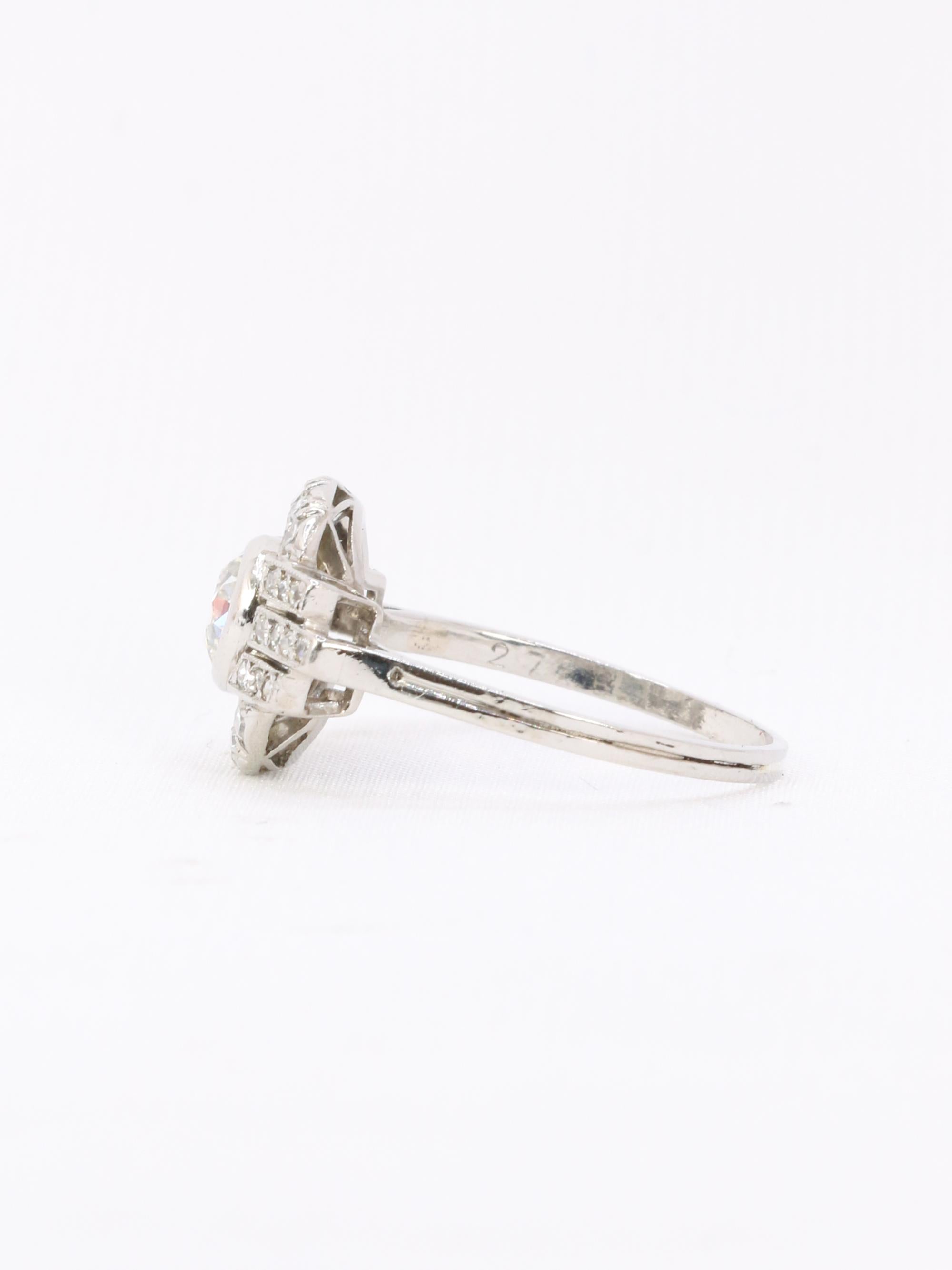 Bague Art Deco diamants platine