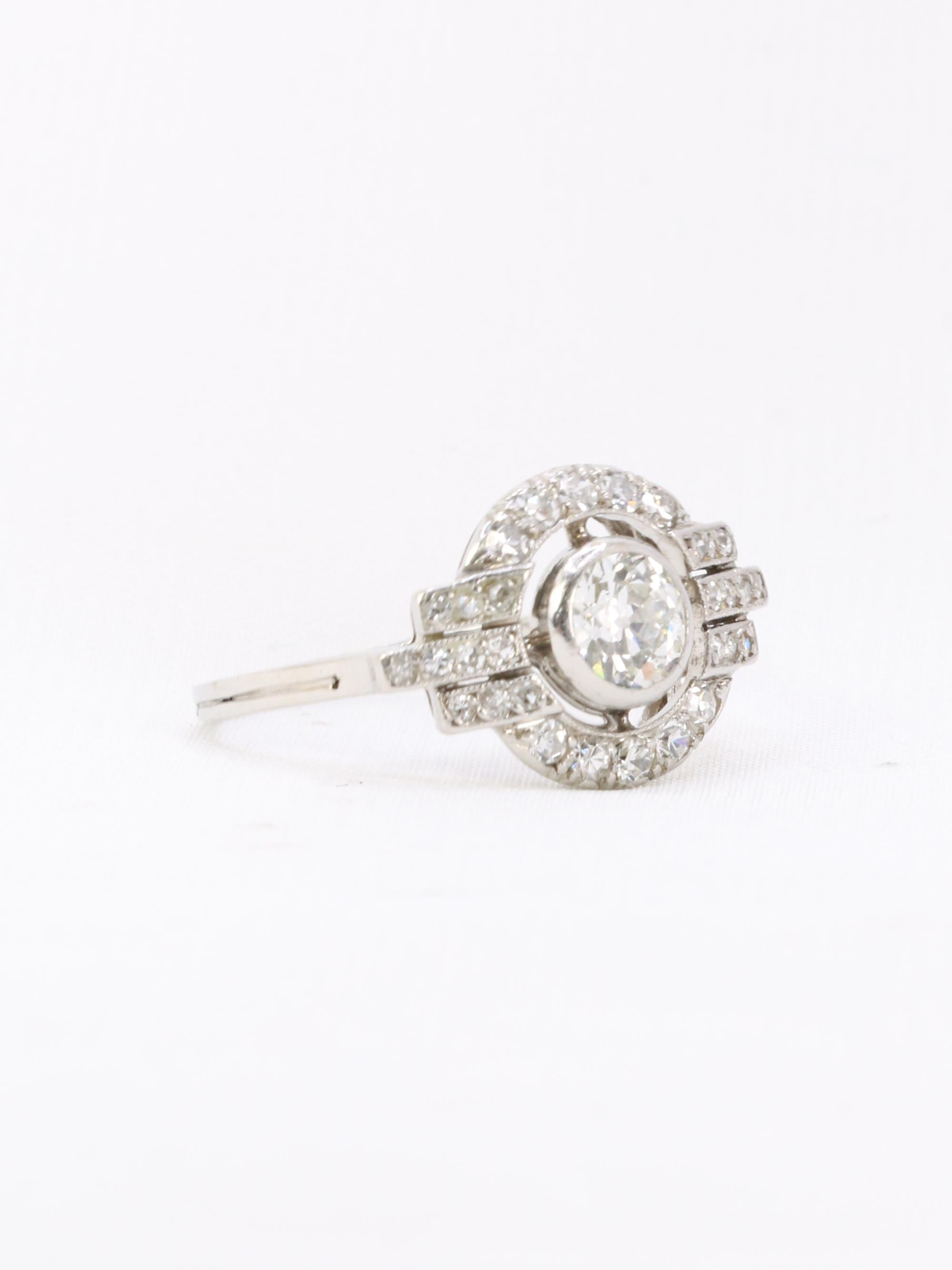 Bague Art Deco diamants platine