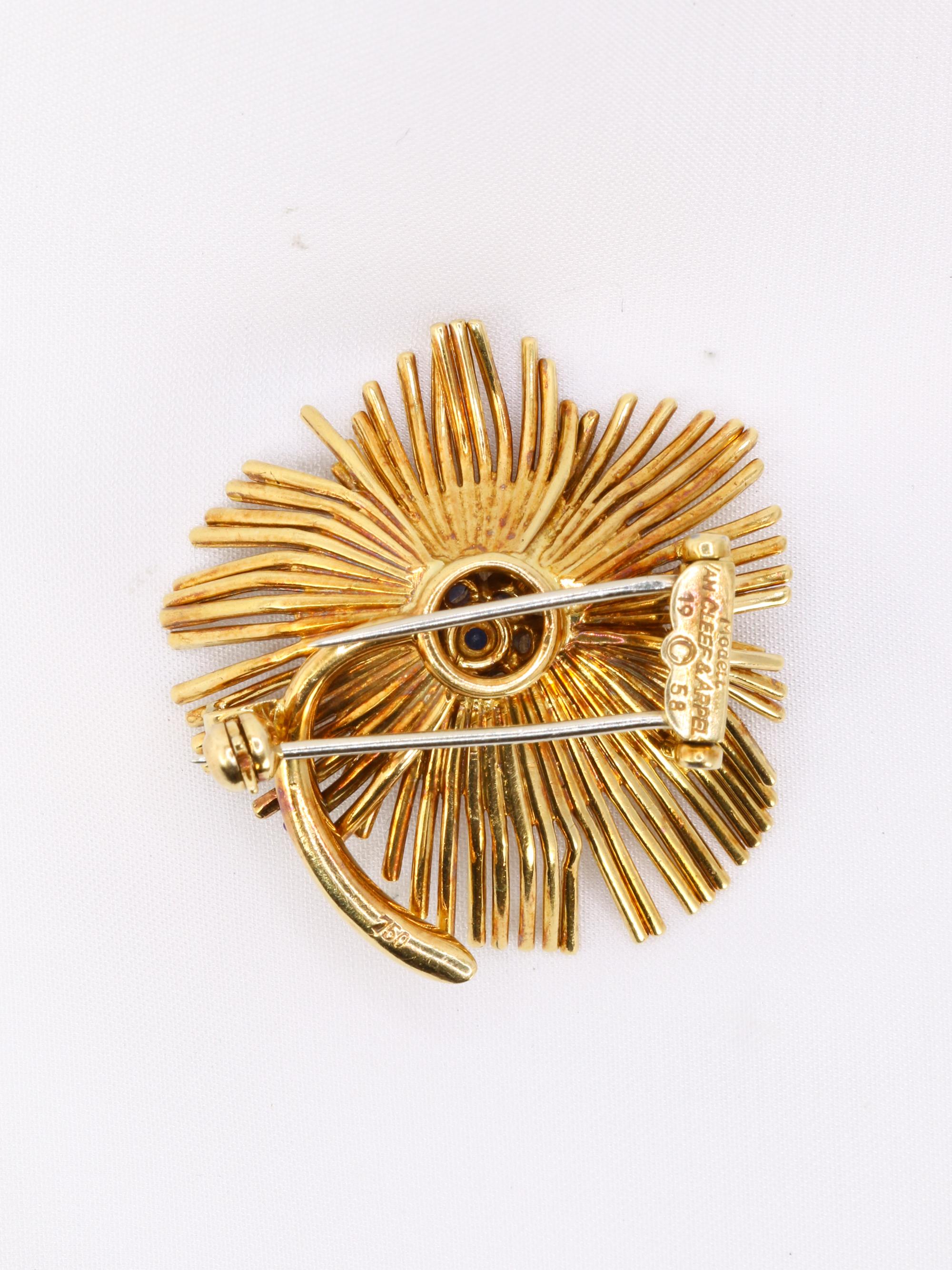 Van Cleef & Arpels Broche Clip fleur or jaune saphirs