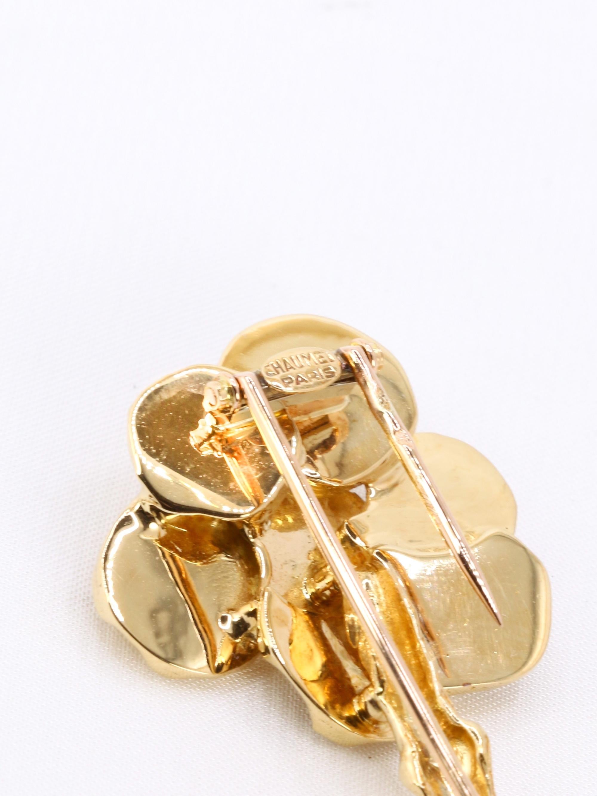 CHAUMET Broche bouquet de fleurs or jaune