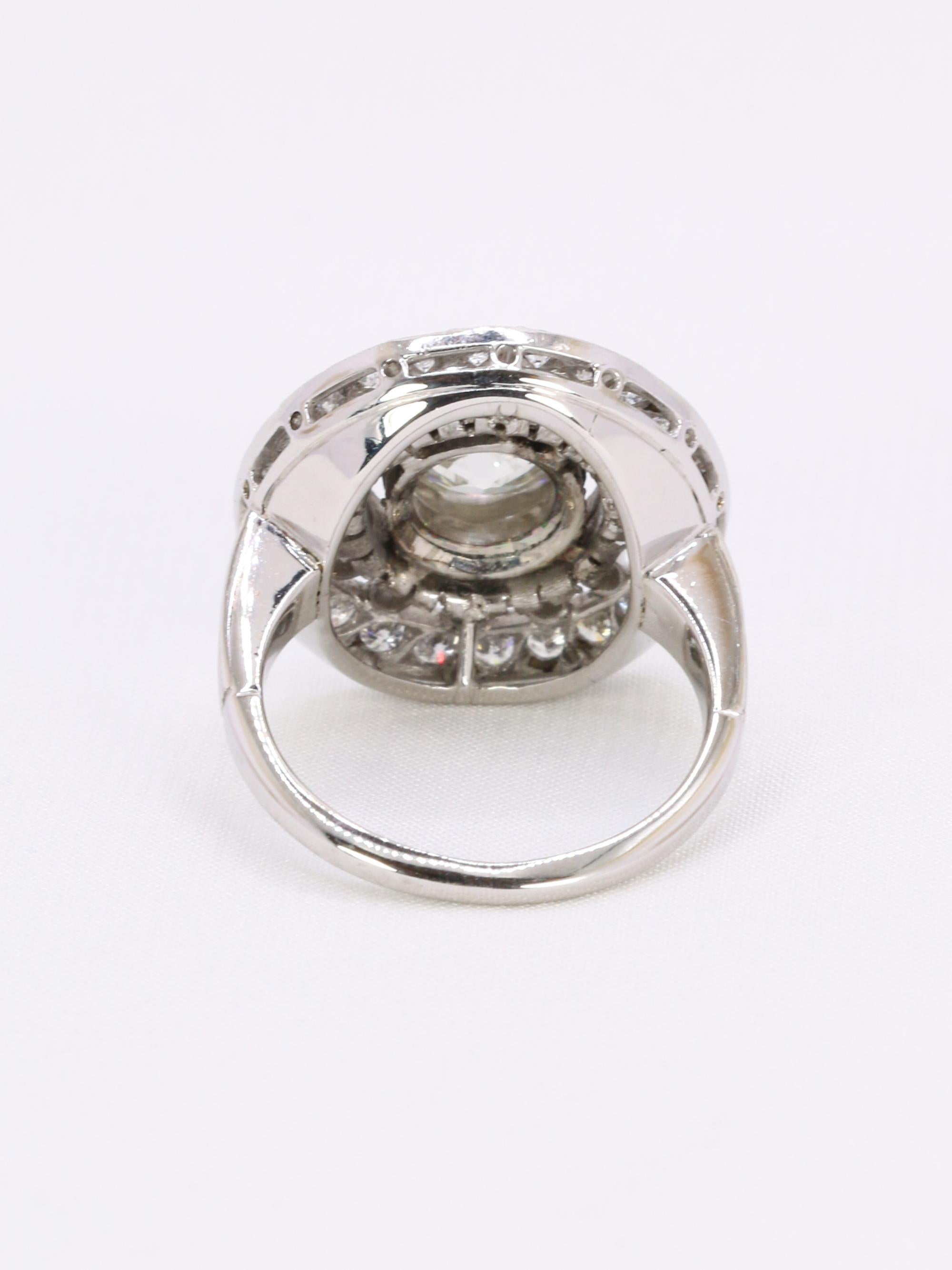 Bague cible double entourage diamants taille ancienne 2 carats