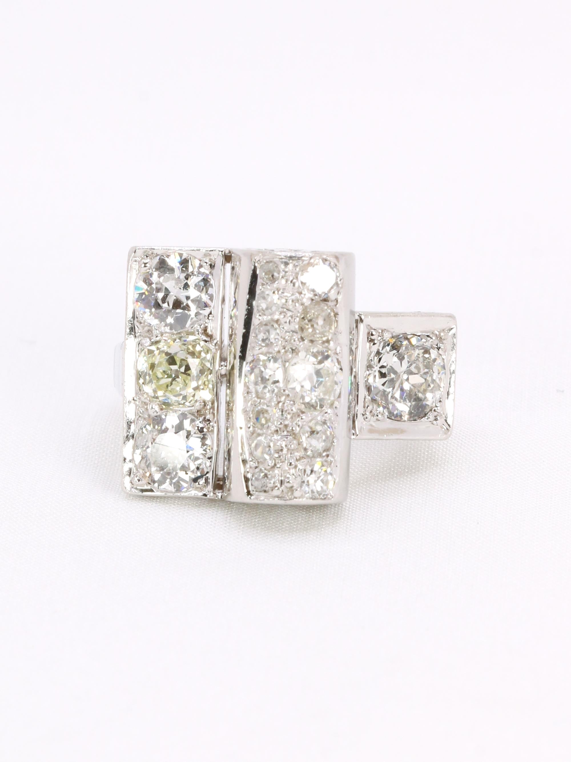 Bague pont diamants taille ancienne