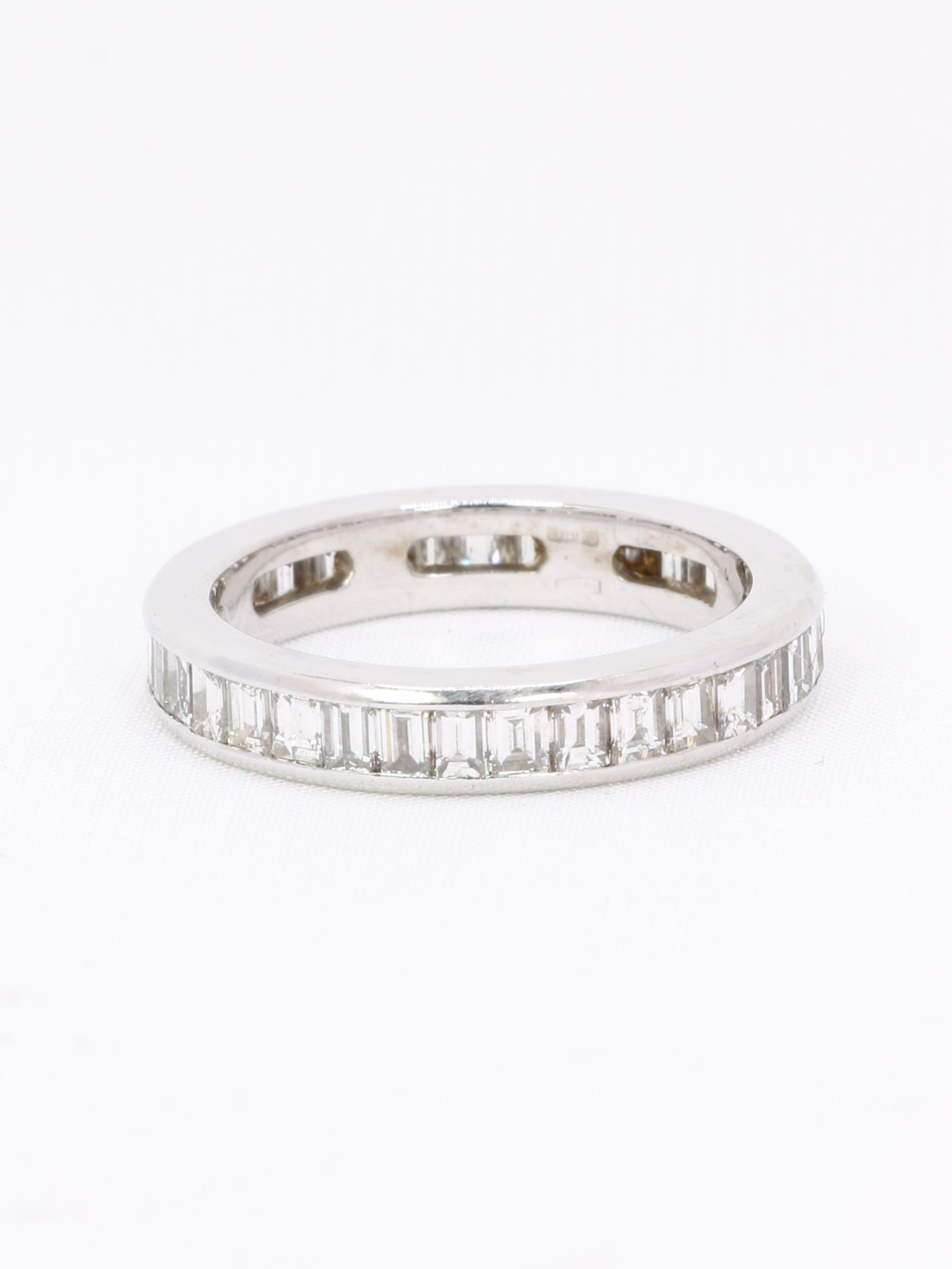 Alliance diamants baguette or blanc 3,50 carats