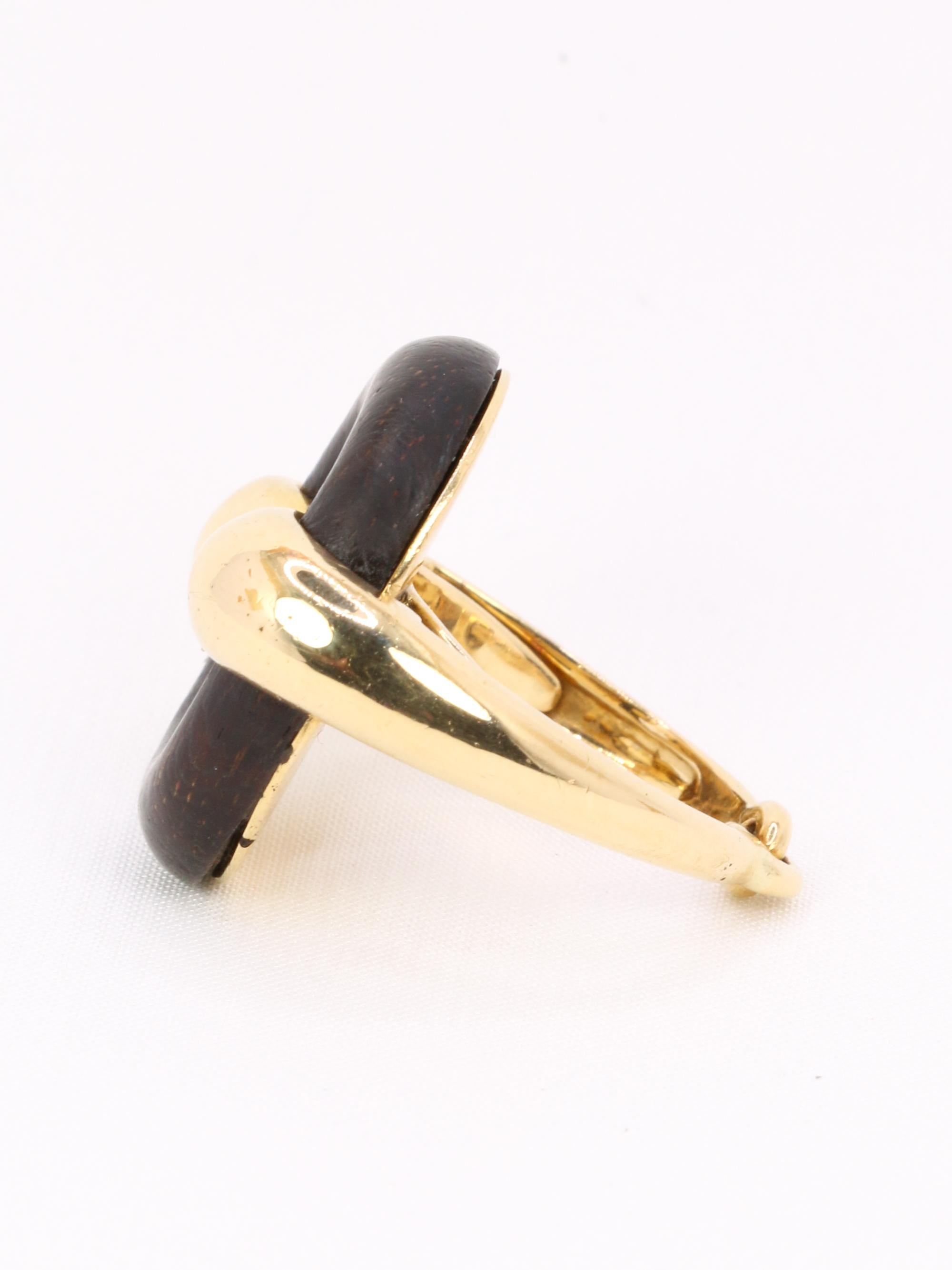 GAETAN DE PERCIN Bague or jaune bois d'amourette