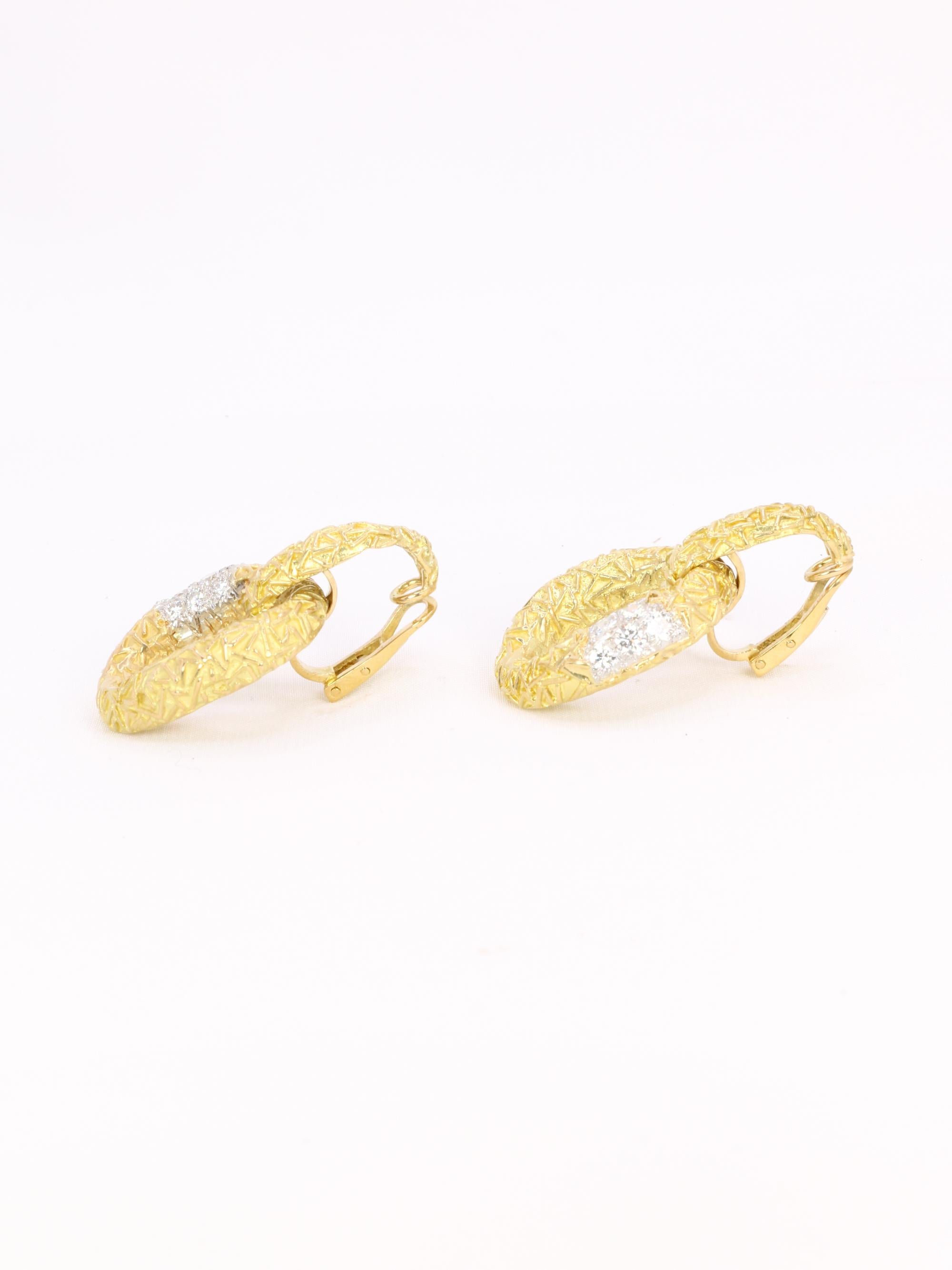 VASSORT (Att à) Boucles d'oreilles 'Chevalerie' or jaune diamants