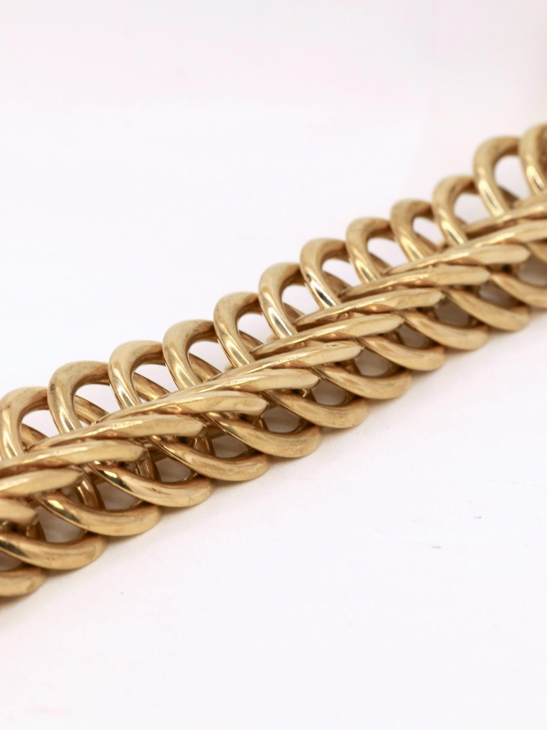 CARTIER Bracelet vintage coquillage or jaune