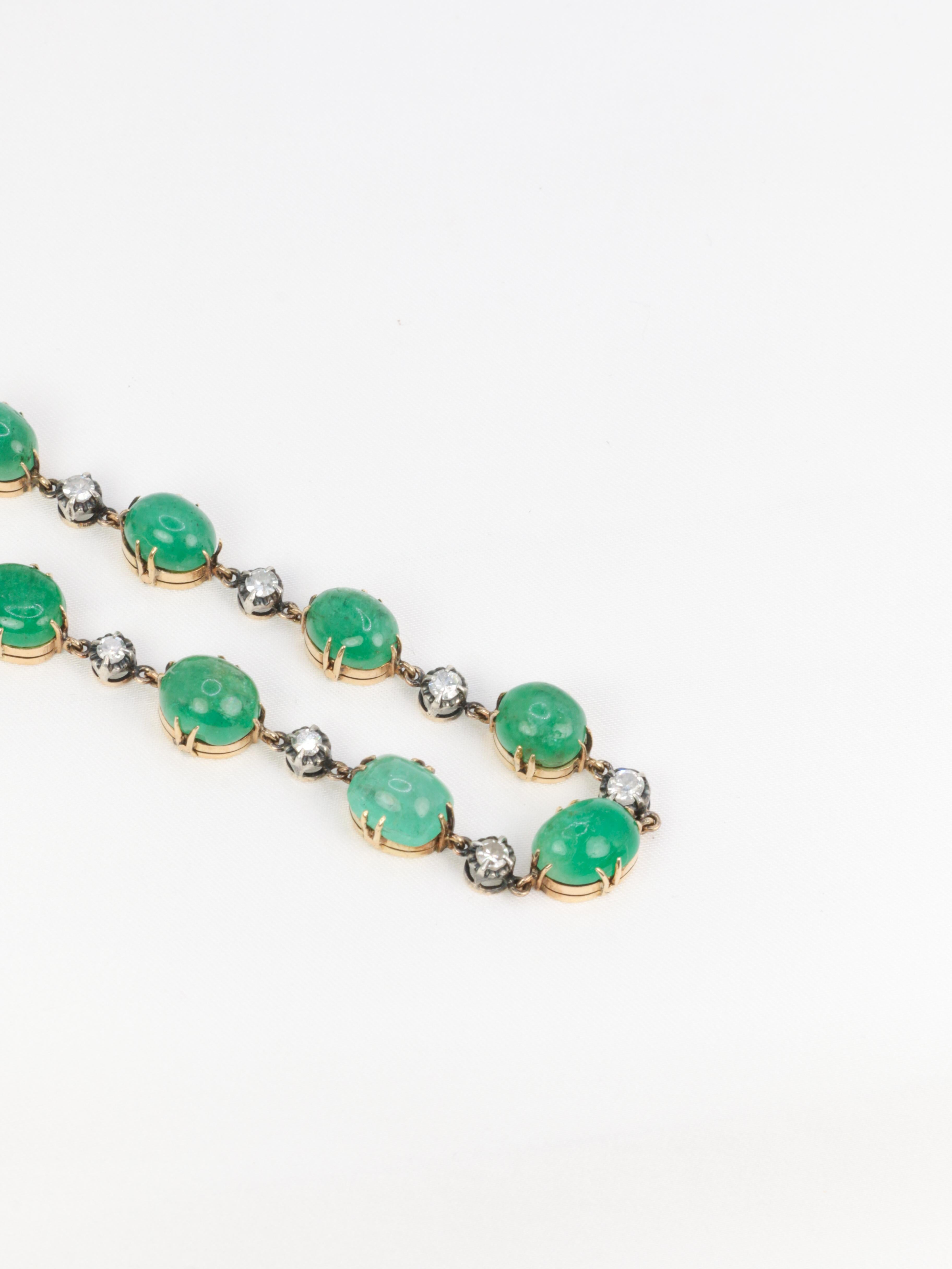 Bracelet ancien cabochons d'émeraudes or jaune diamants