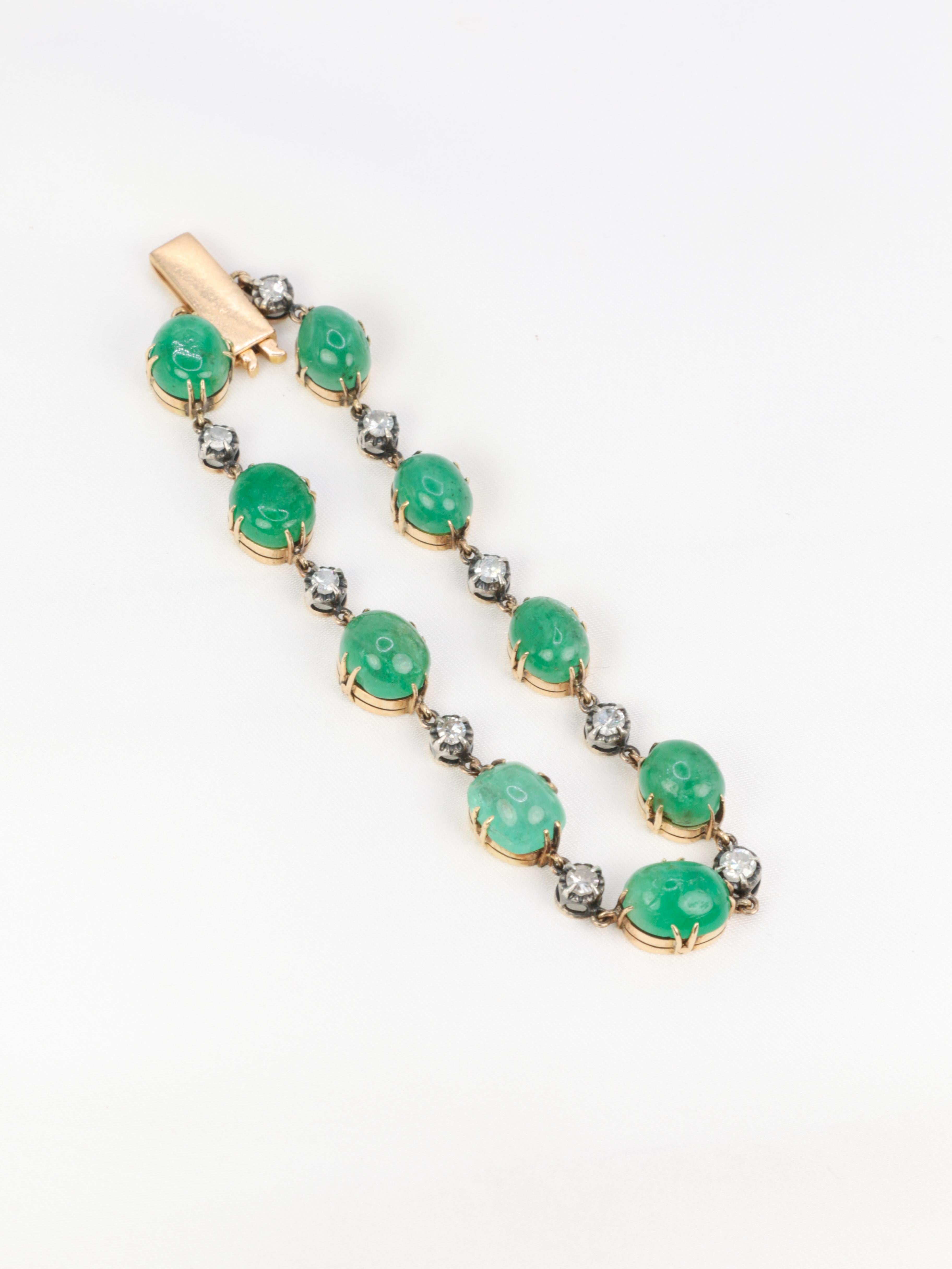 Bracelet ancien cabochons d'émeraudes or jaune diamants