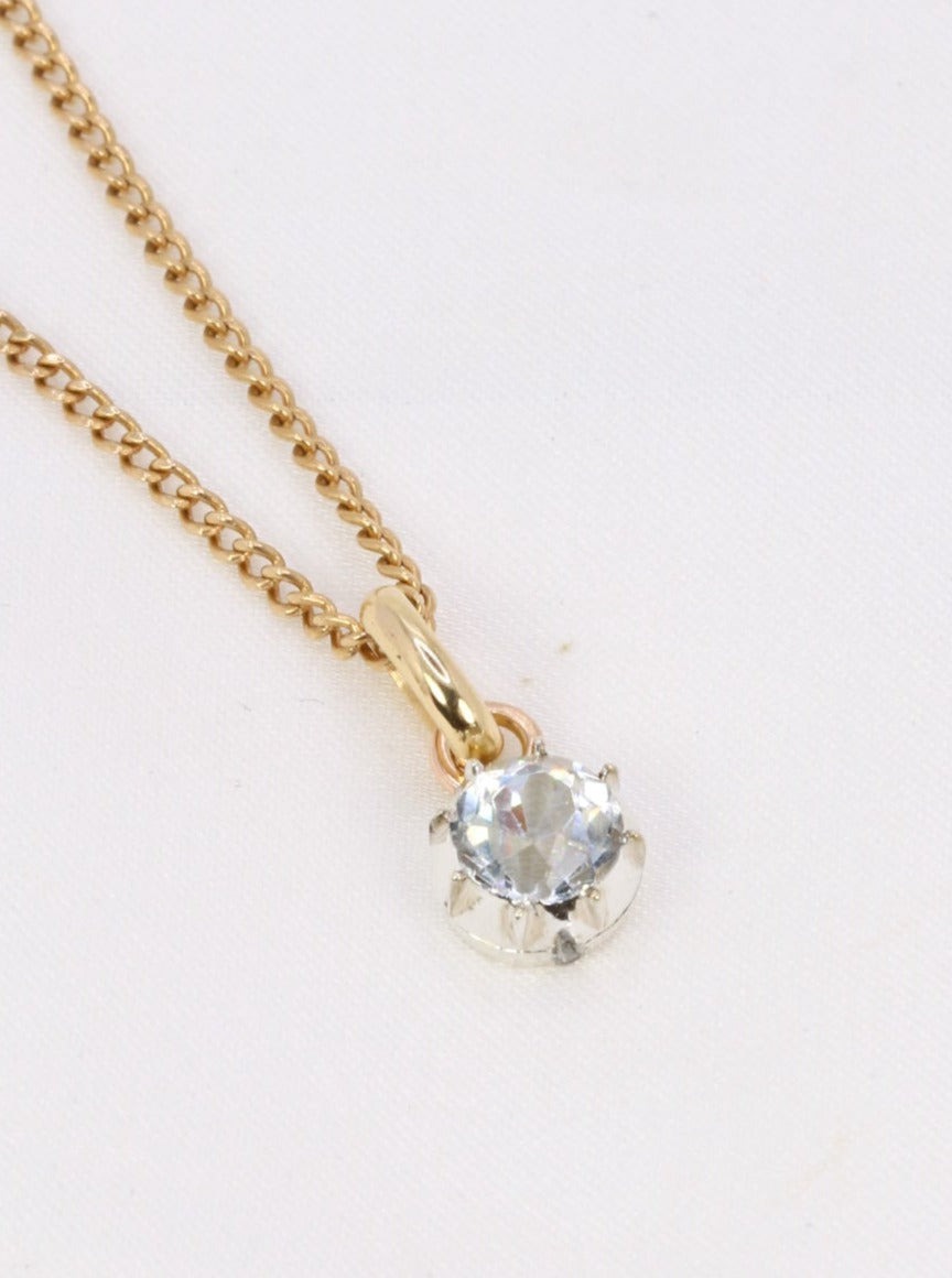 Pendentif solitaire ancien en or, argent et pierre du Rhin sur paillon