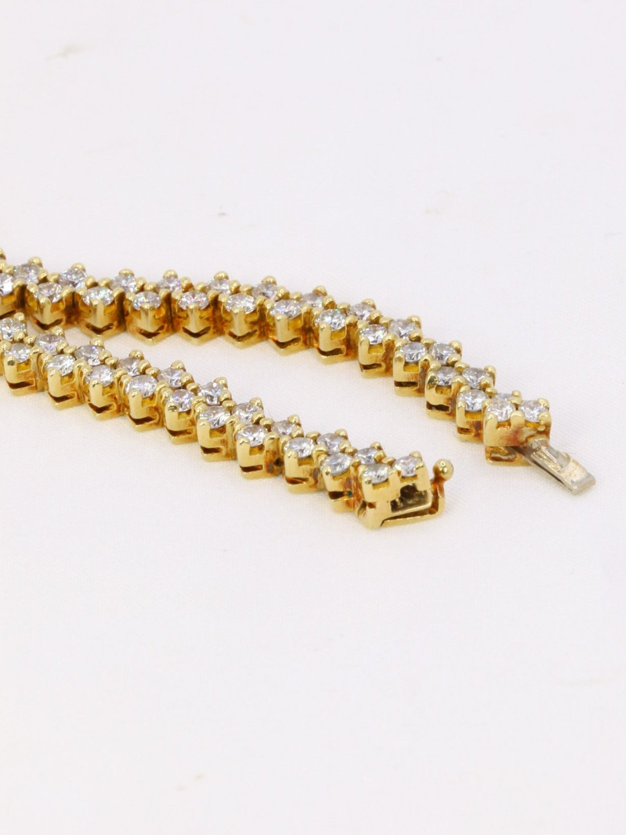 Bracelet rivière vintage en or et diamants