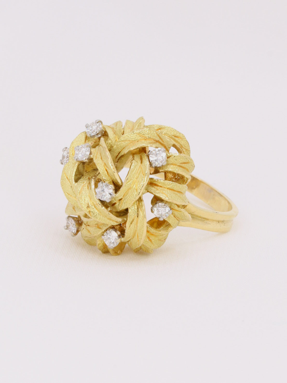 Bague vintage or jaune amati diamants