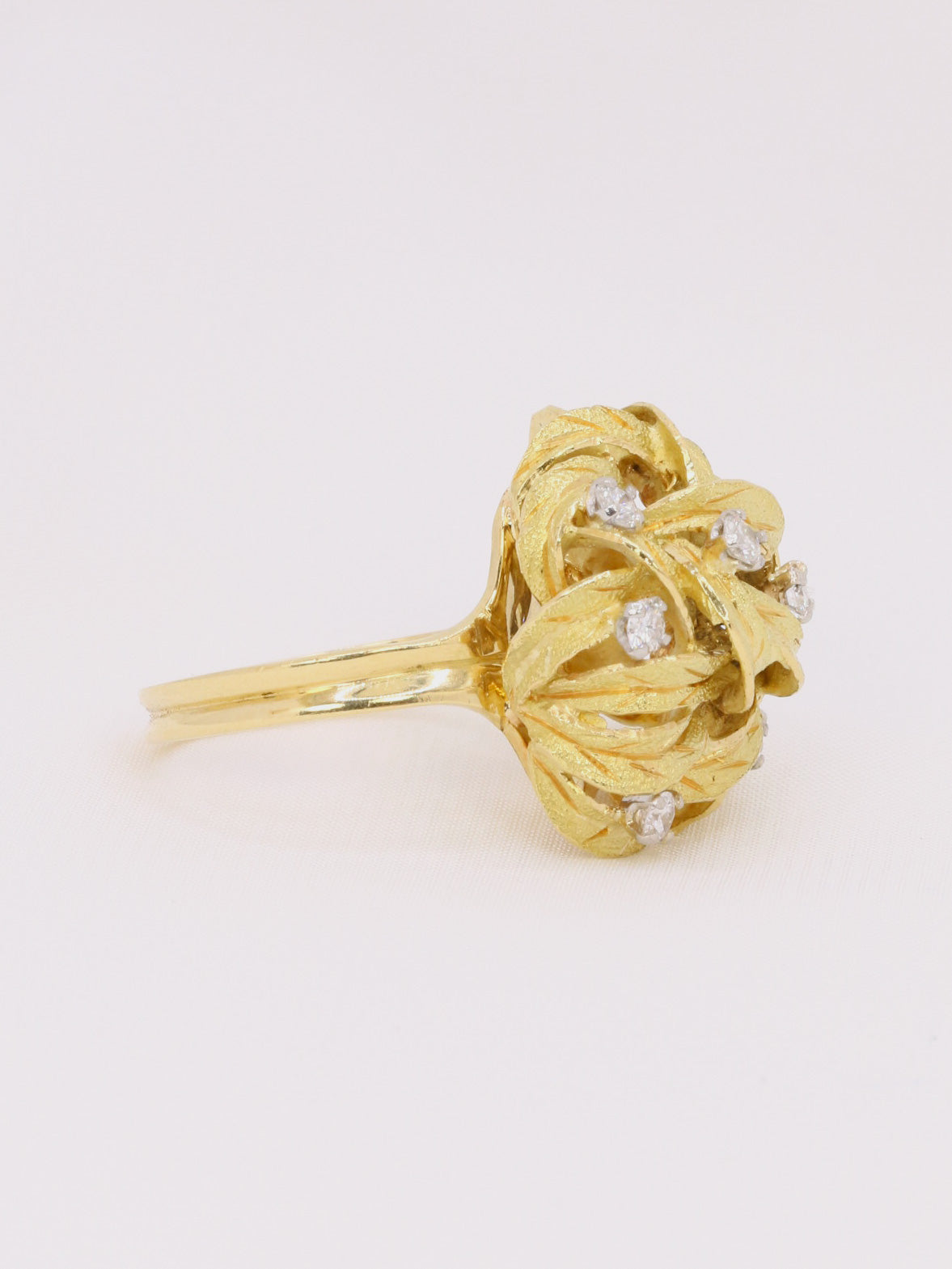 Bague vintage or jaune amati diamants