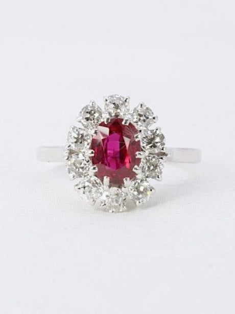 Bague marguerite vintage or blanc diamants taille ancienne rubis Thaï 1,69 ct