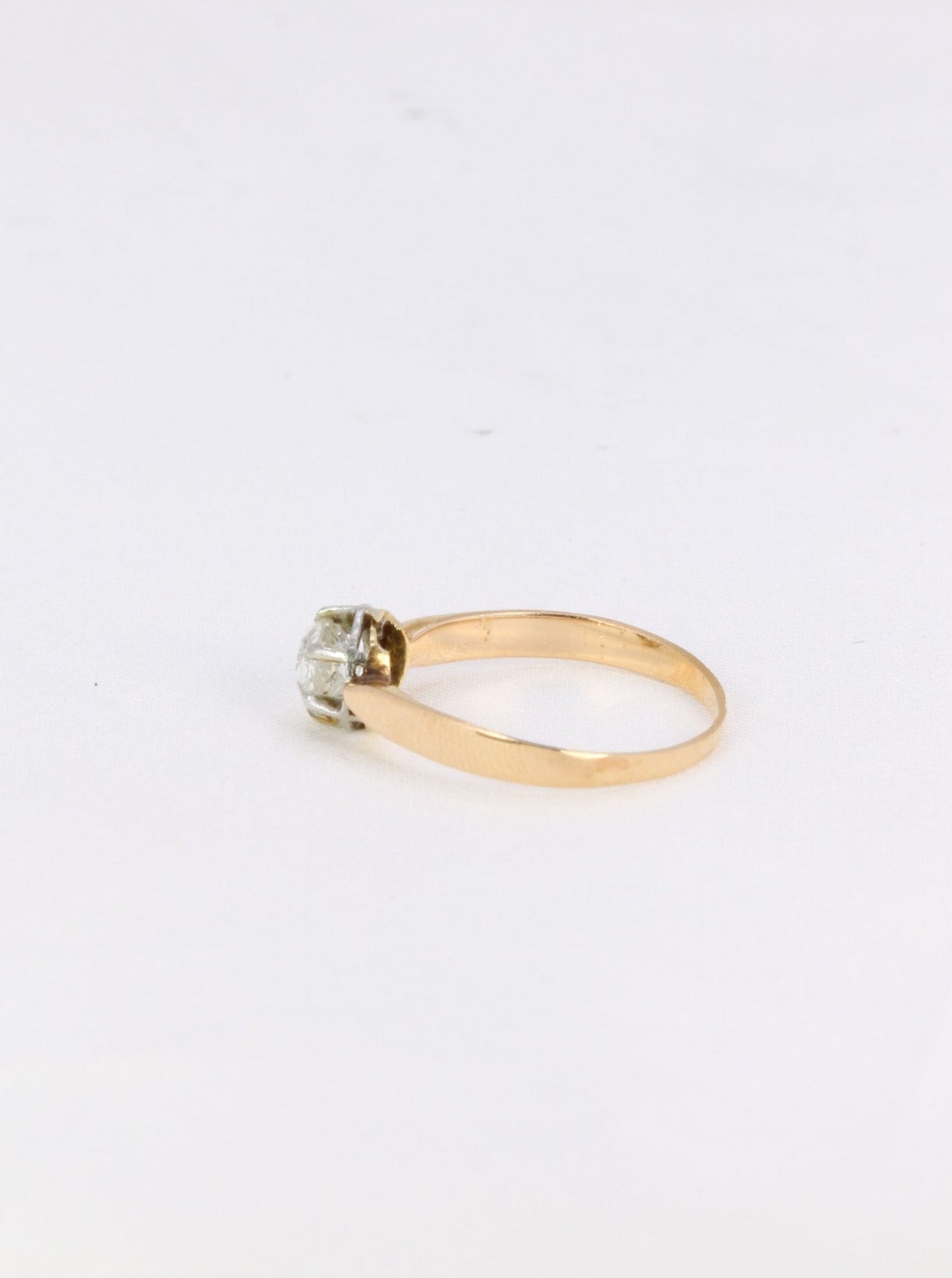 Solitaire or rose diamant coussin taille ancienne 0.65ct