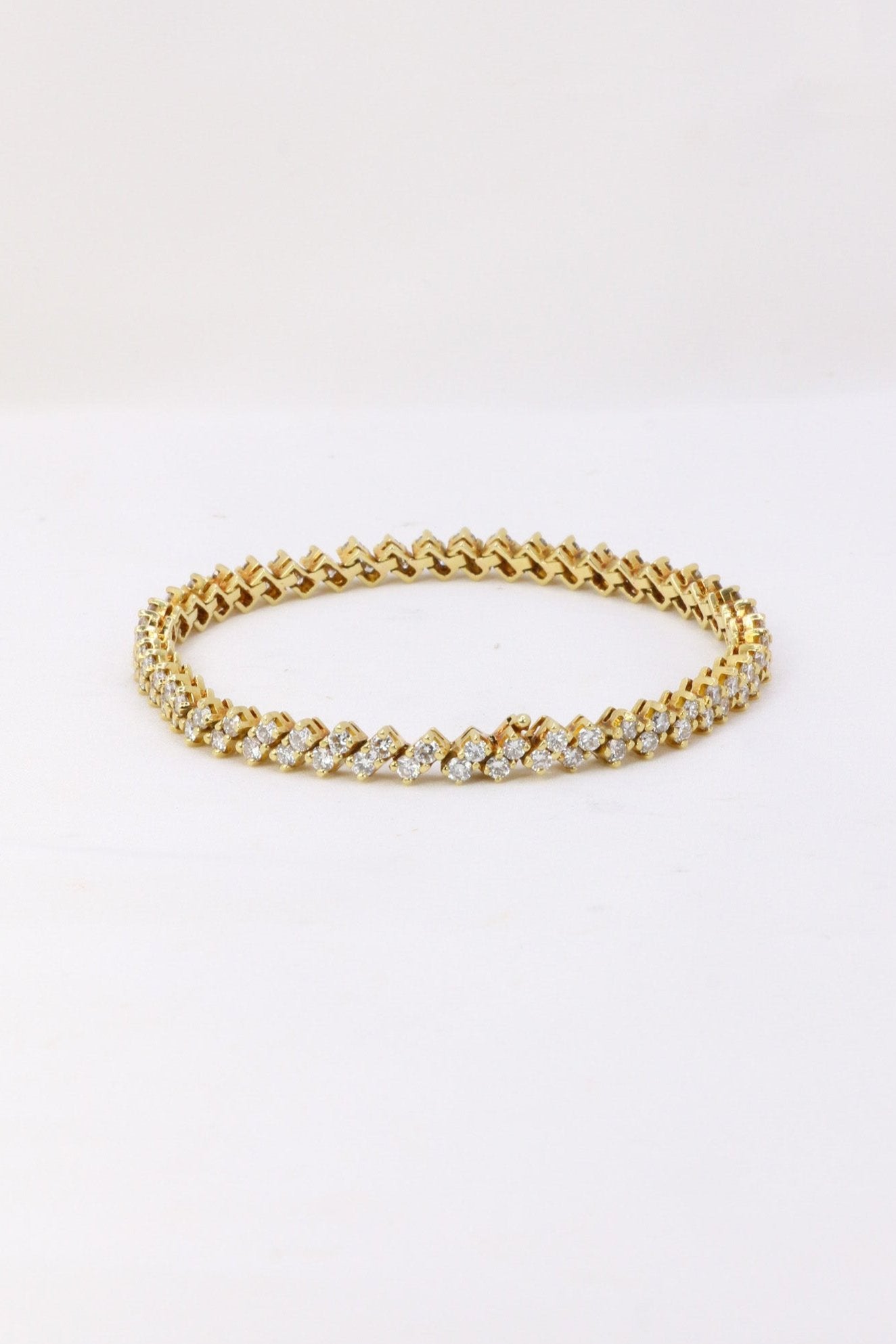 Bracelet rivière vintage en or et diamants