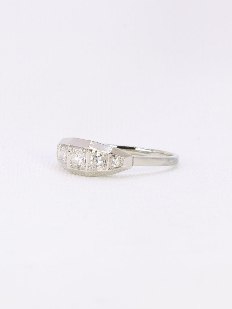Bague Art Déco diamants