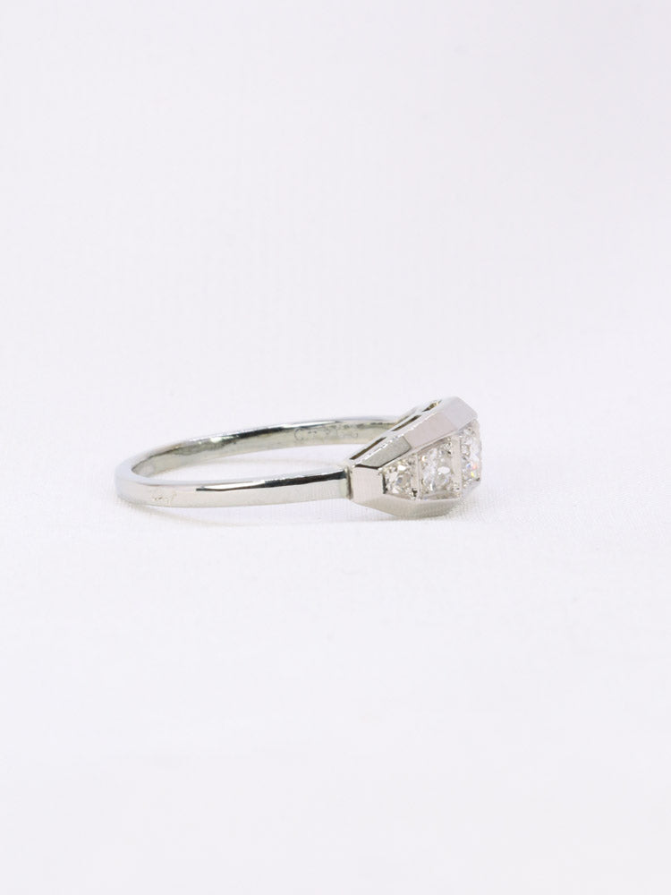 Bague Art Déco diamants