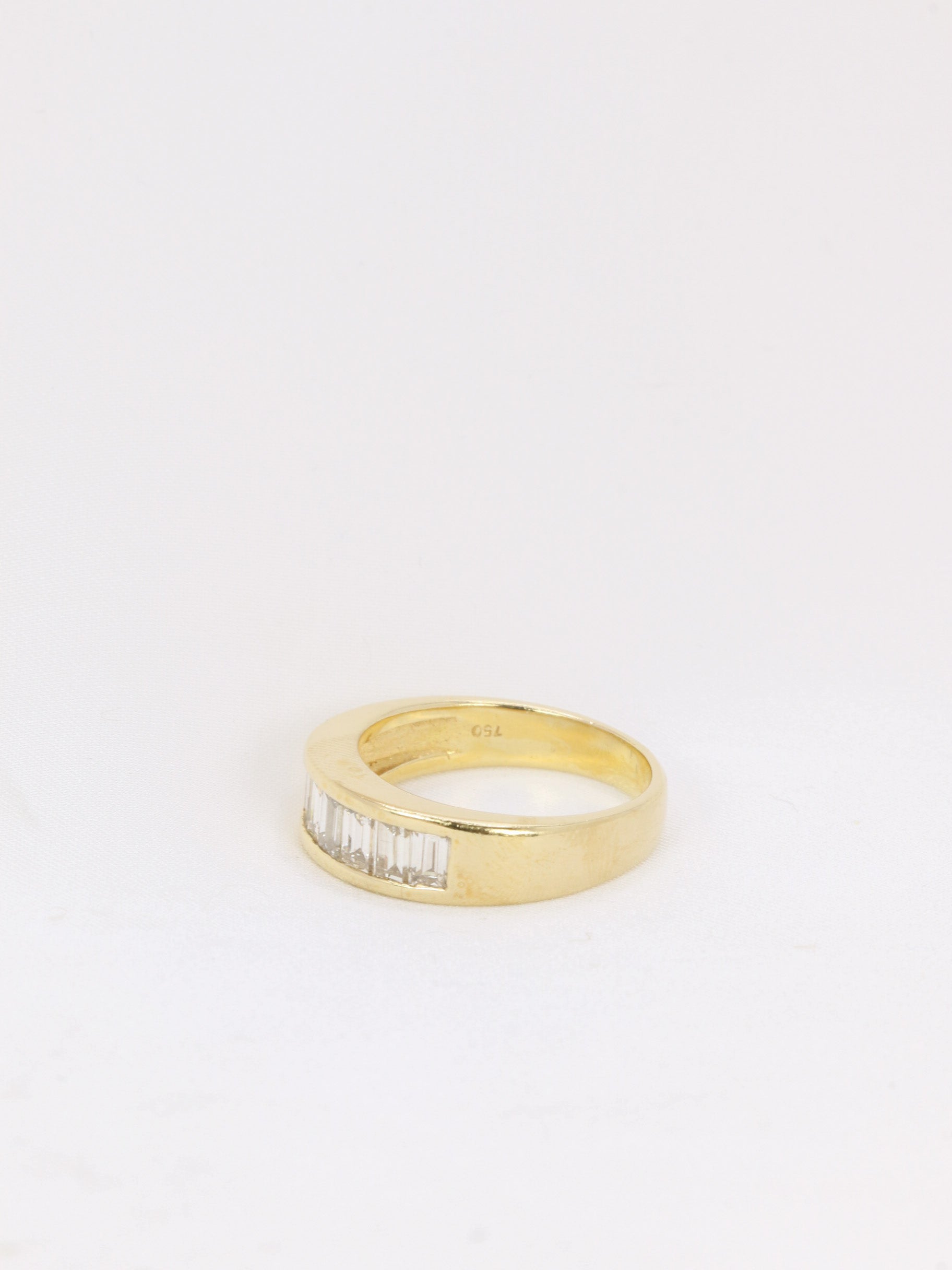 Bague en or et diamants taille baguette 1,2 ct