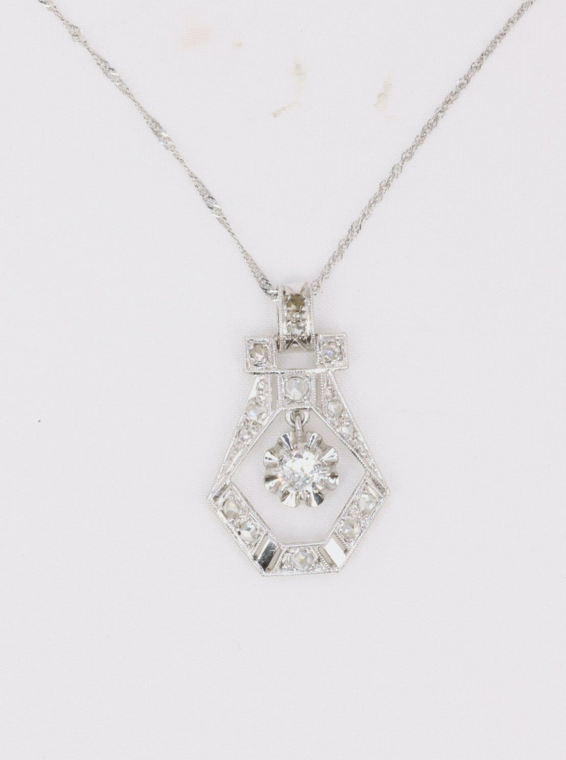 Pendentif Art Deco or blanc platine diamants