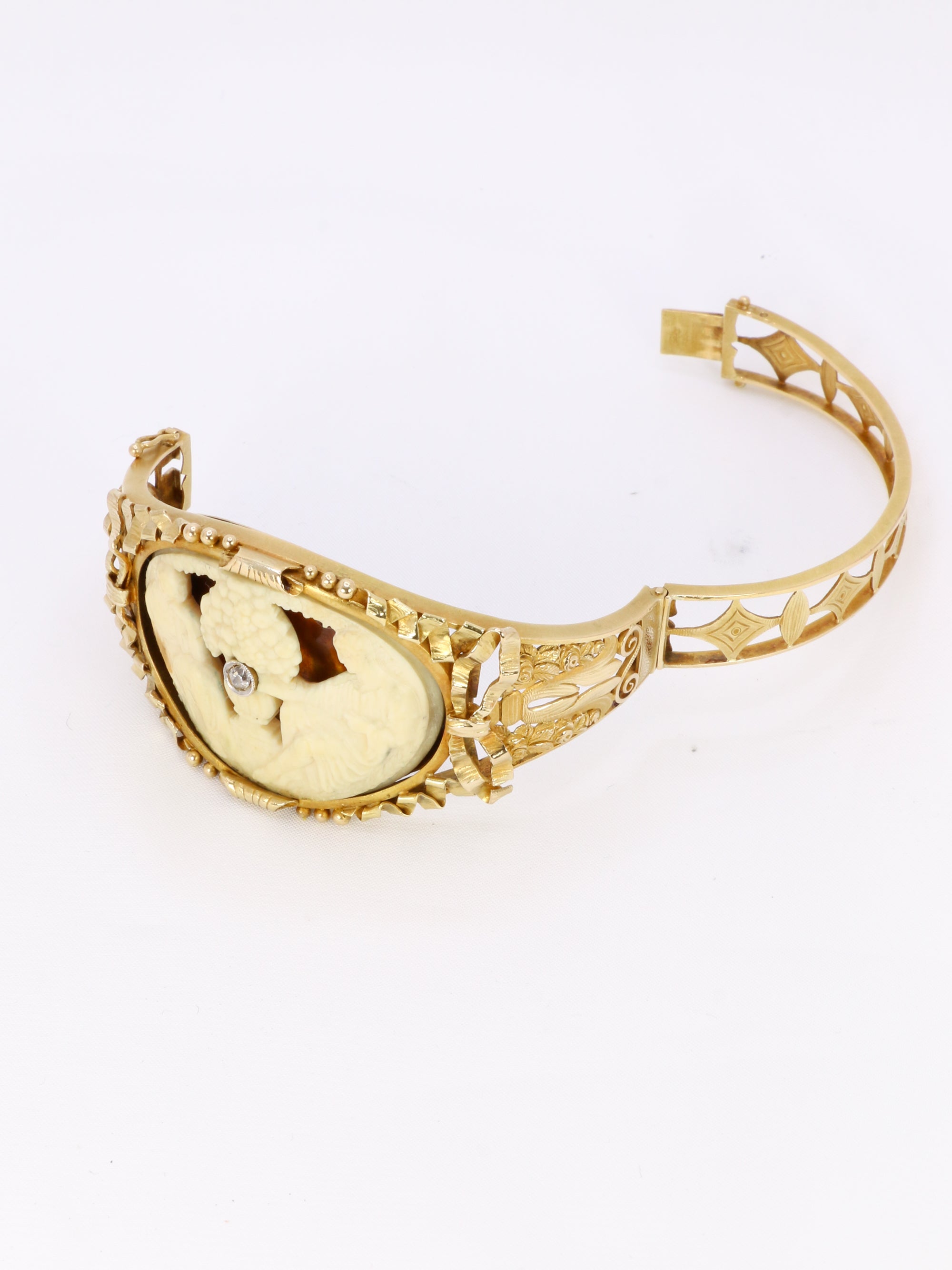 Bracelet Art nouveau camée sur ivoire