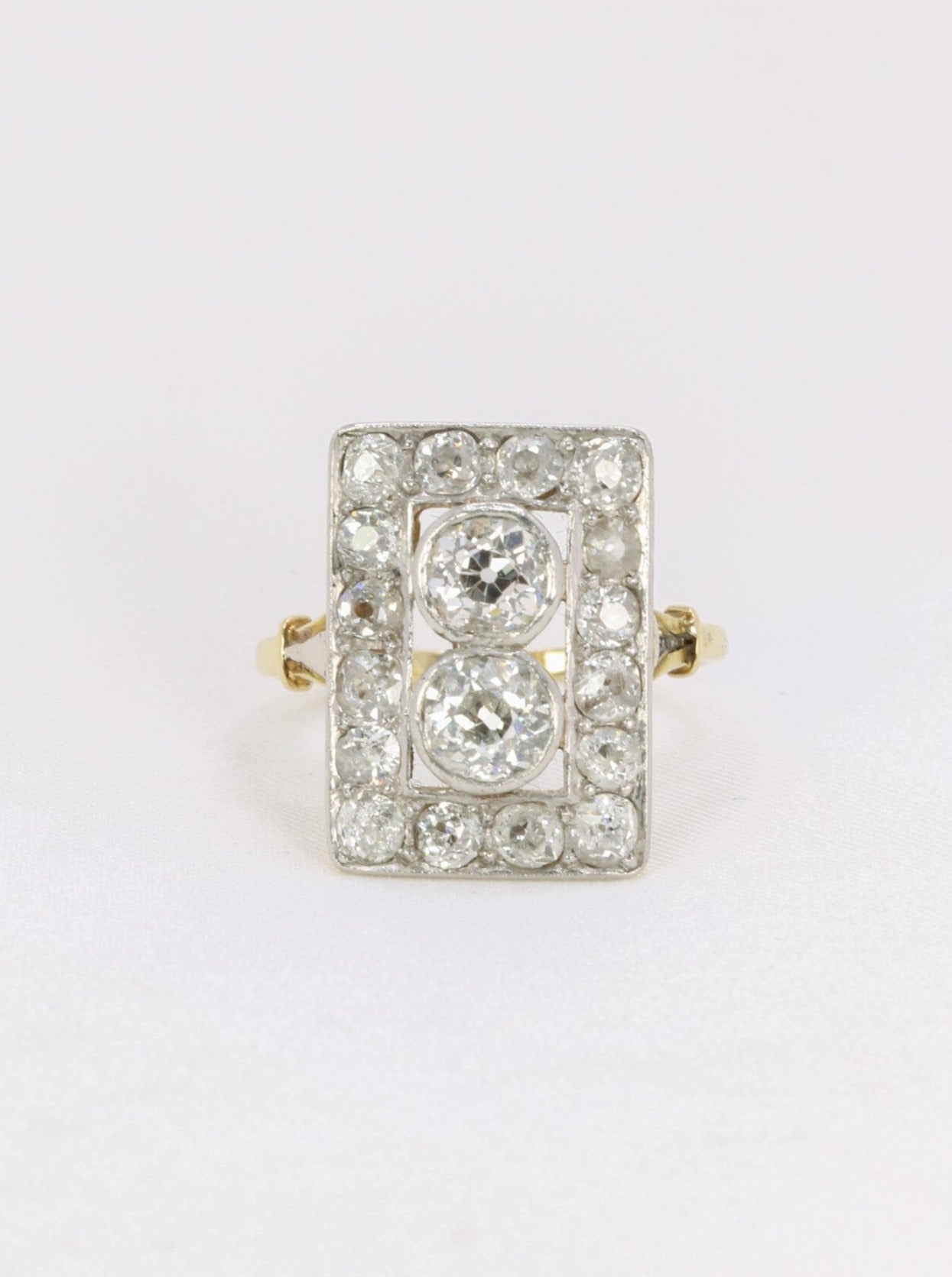 Bague plaque Art-Déco en or, platine et diamants taille ancienne