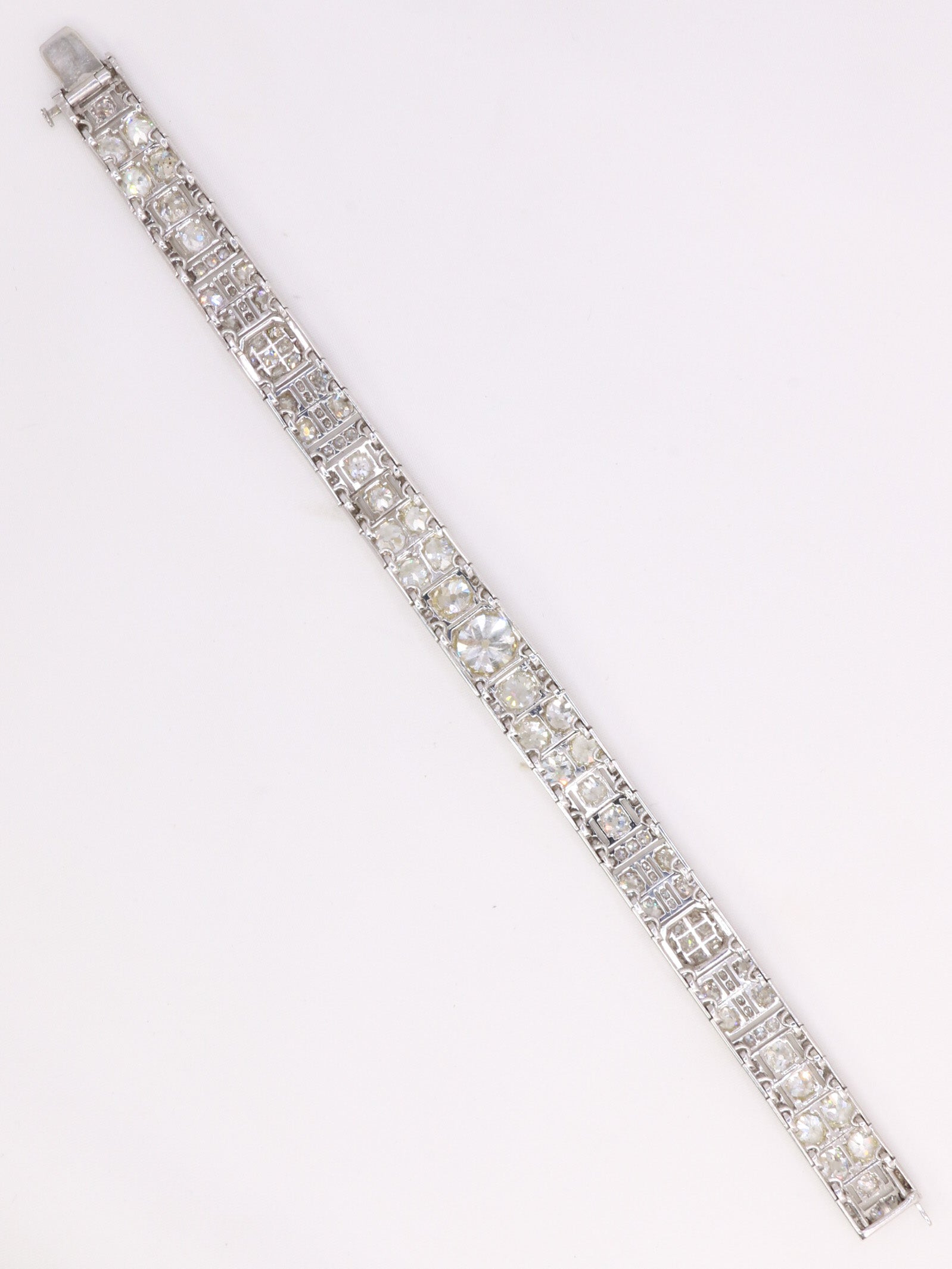 Bracelet Art-Déco or blanc platine diamants