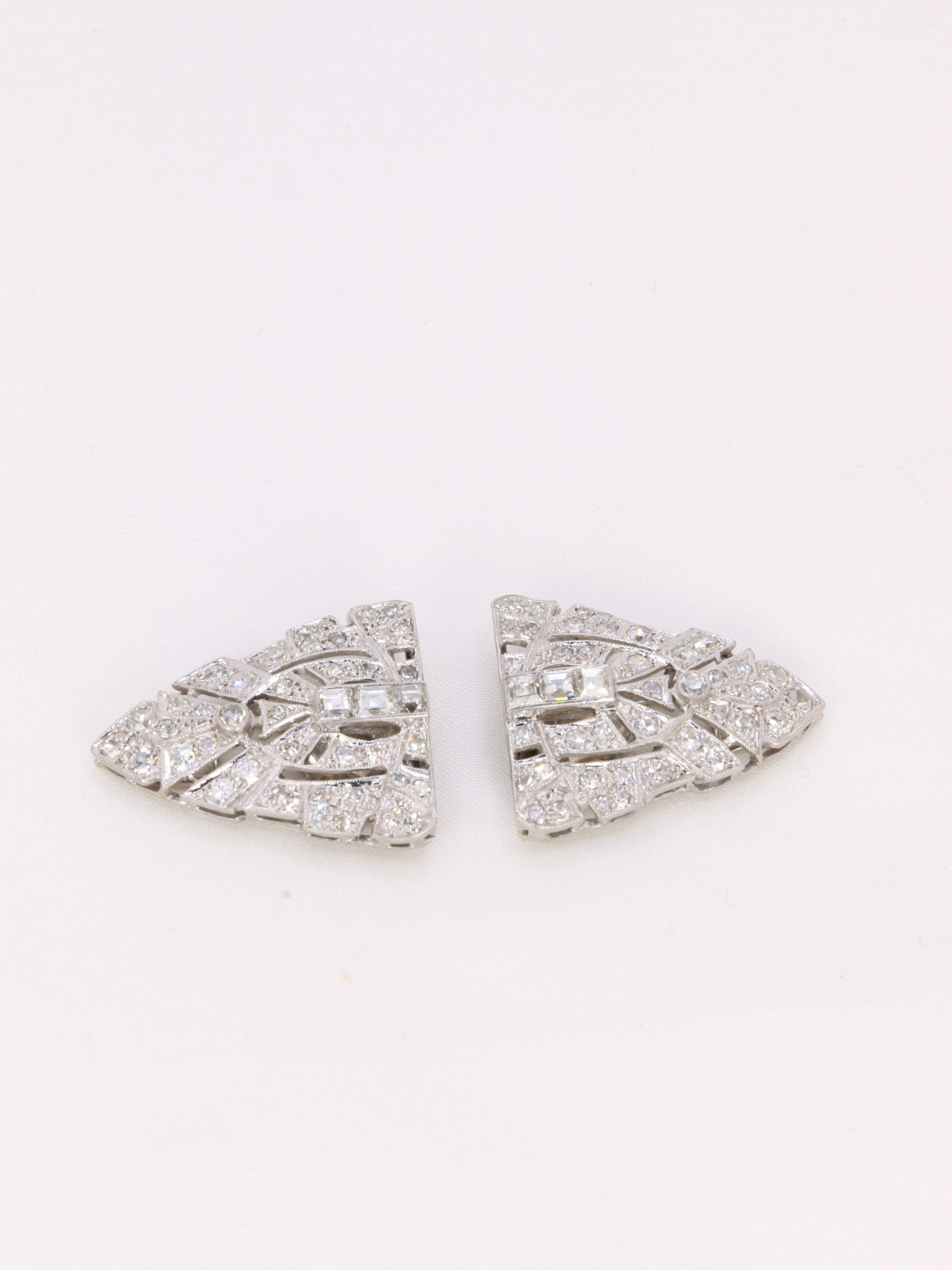 Broche double-clip Art Déco or blanc platine diamants