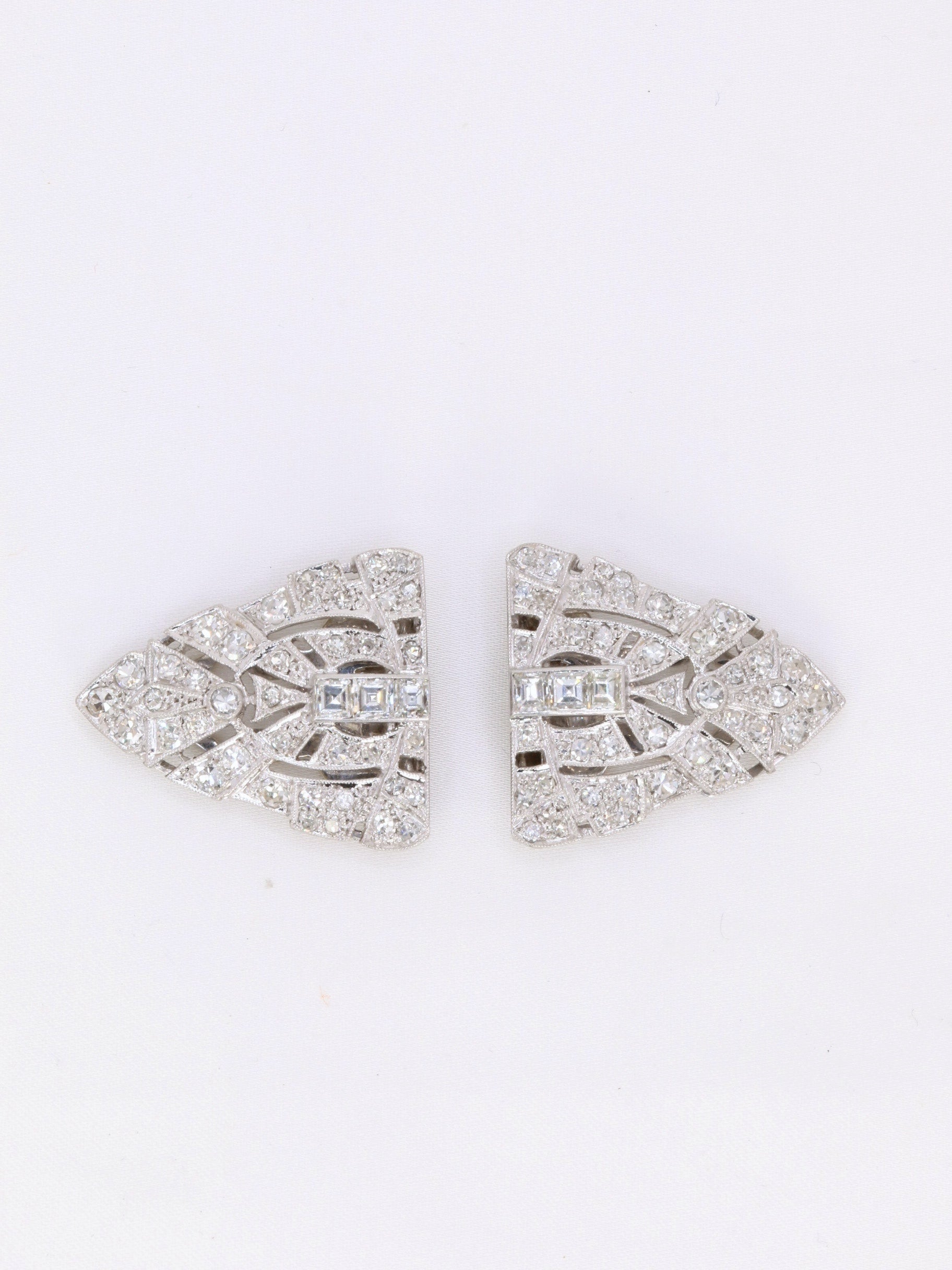 Broche double-clip Art Déco or blanc platine diamants