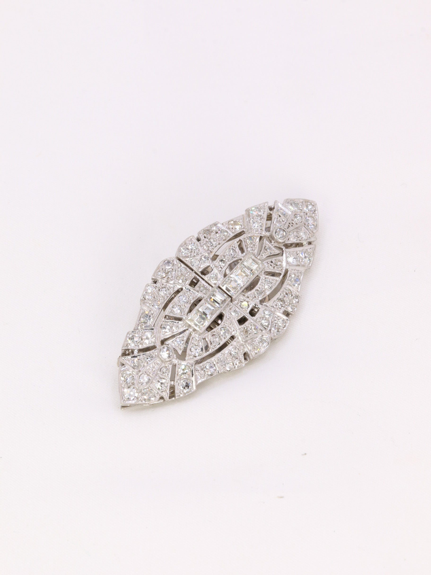 Broche ancienne double-clip or platine diamants