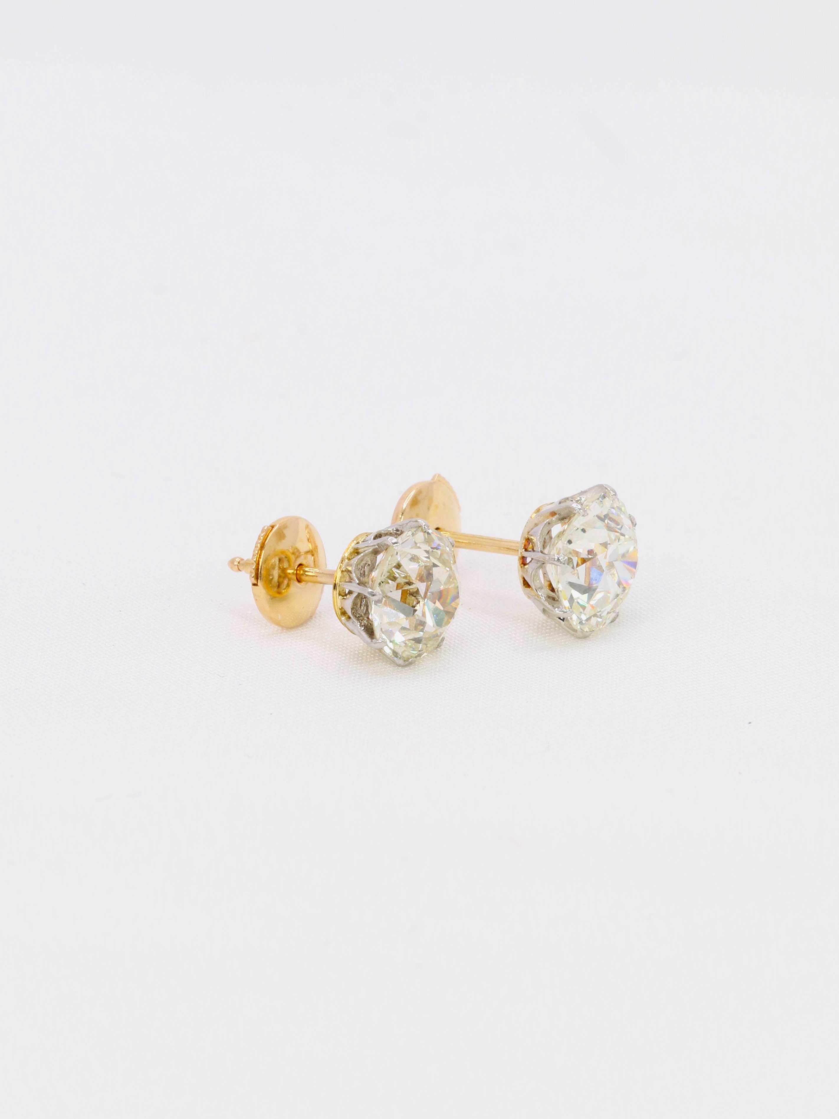 Puces d'oreilles or jaune diamants Old mine cut