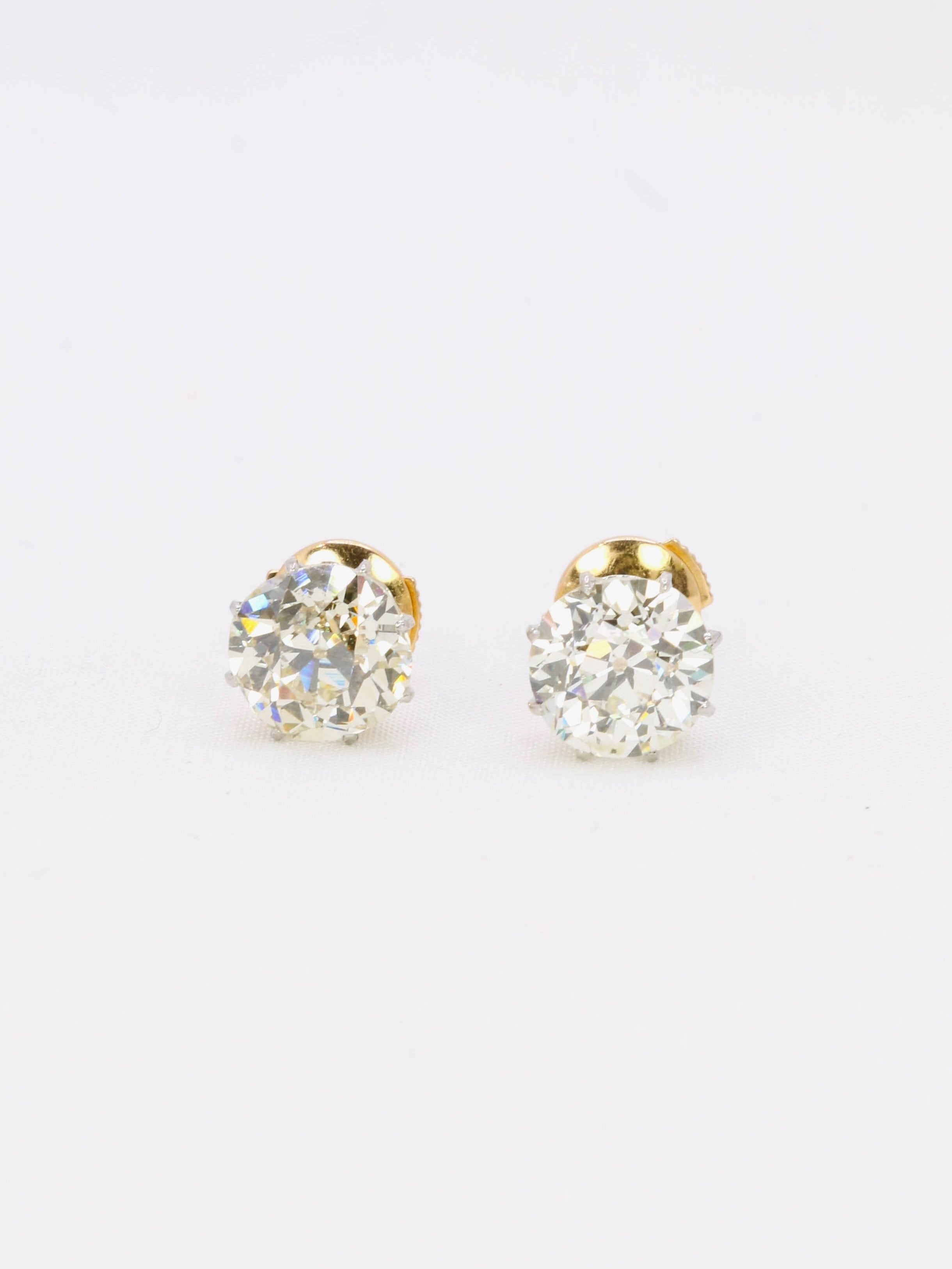 Puces d'oreilles or jaune diamants Old mine cut