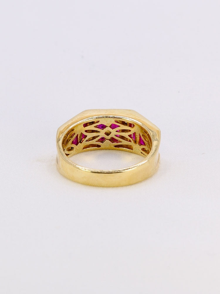 Bague géométrique or jaune rubis diamants