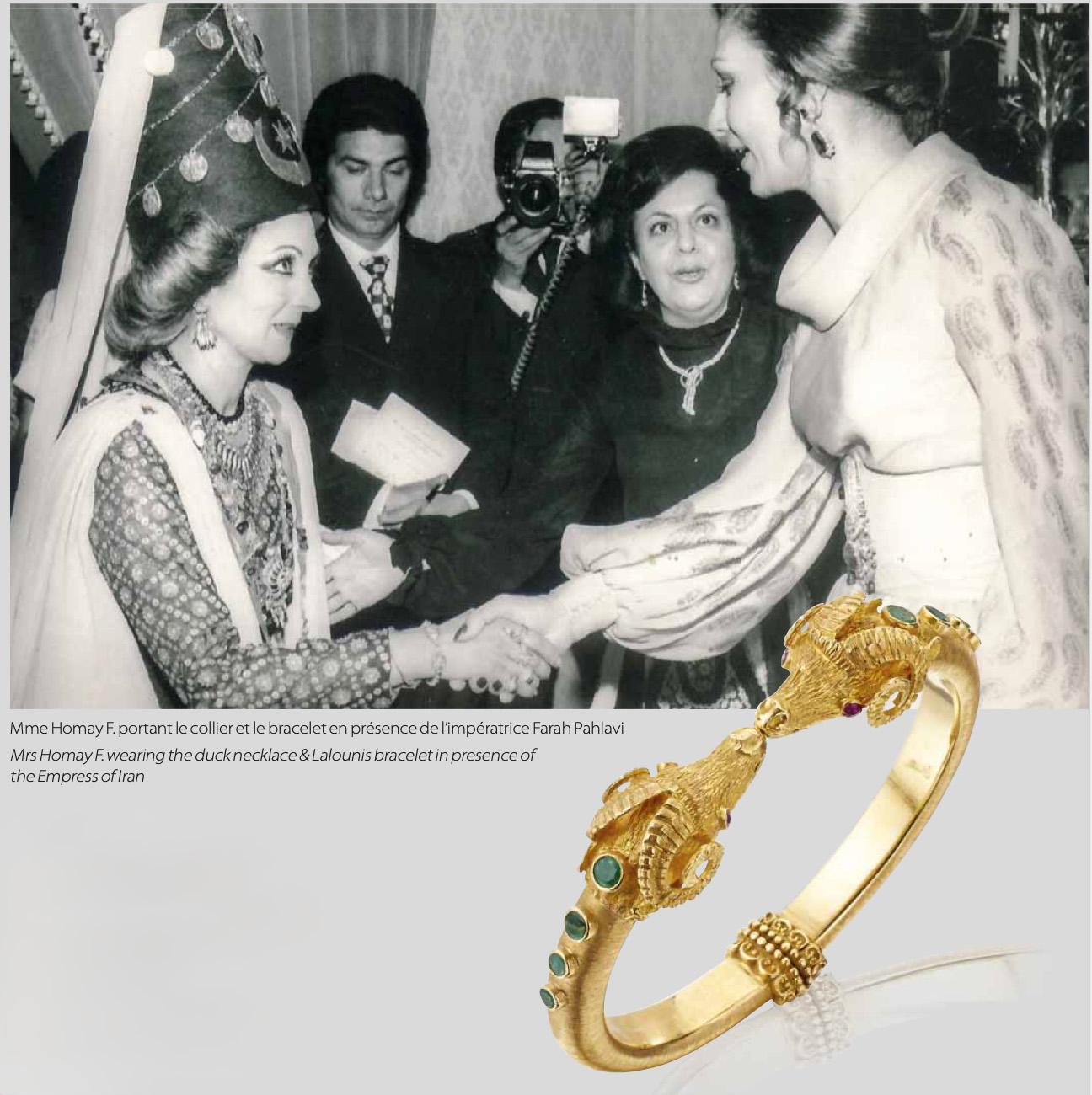 LALAOUNIS (Att. à) Clips d'oreilles tête de belier or jaune rubis