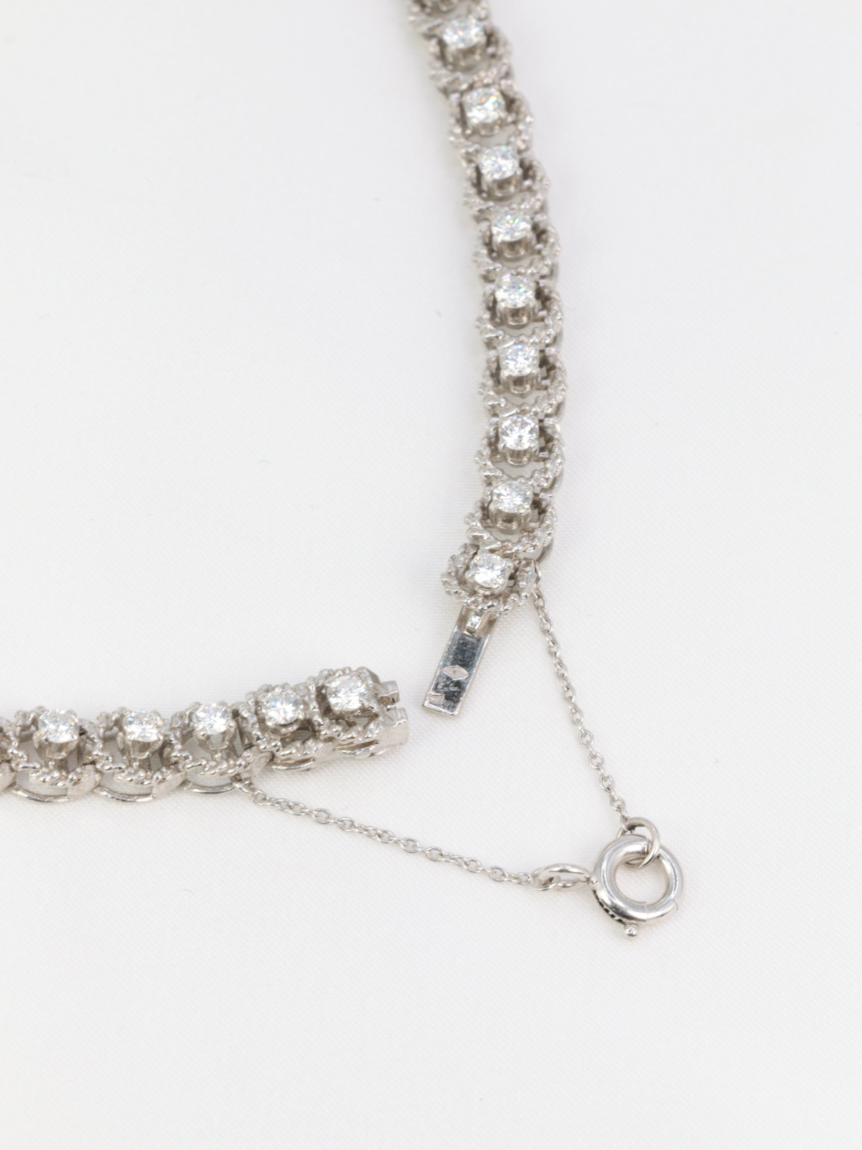 Collier riviere diamants or blanc tressé