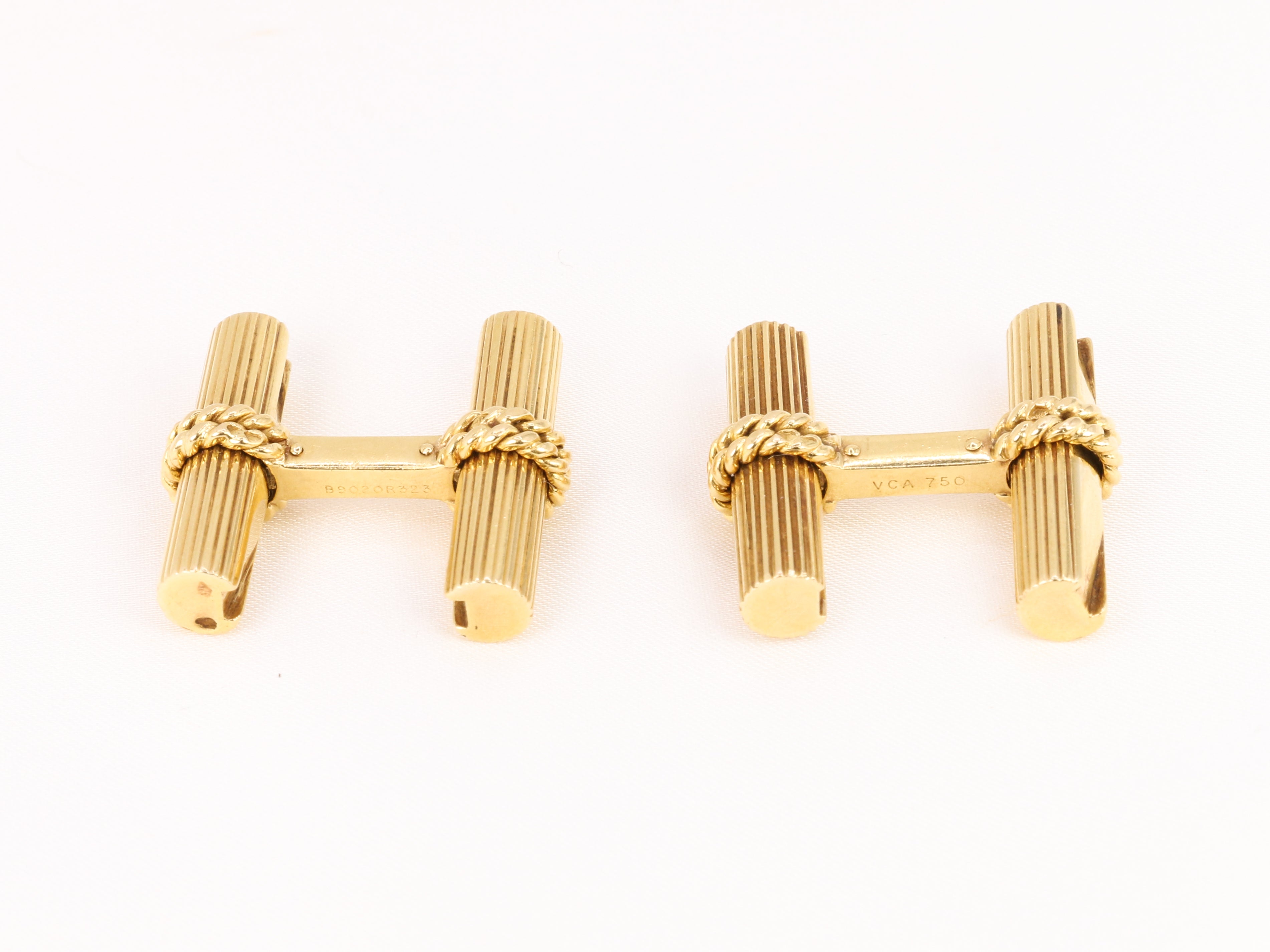 VAN CLEEF & ARPELS Boutons de Manchette Or Jaune Malachite Hématite Lapis Lazuli