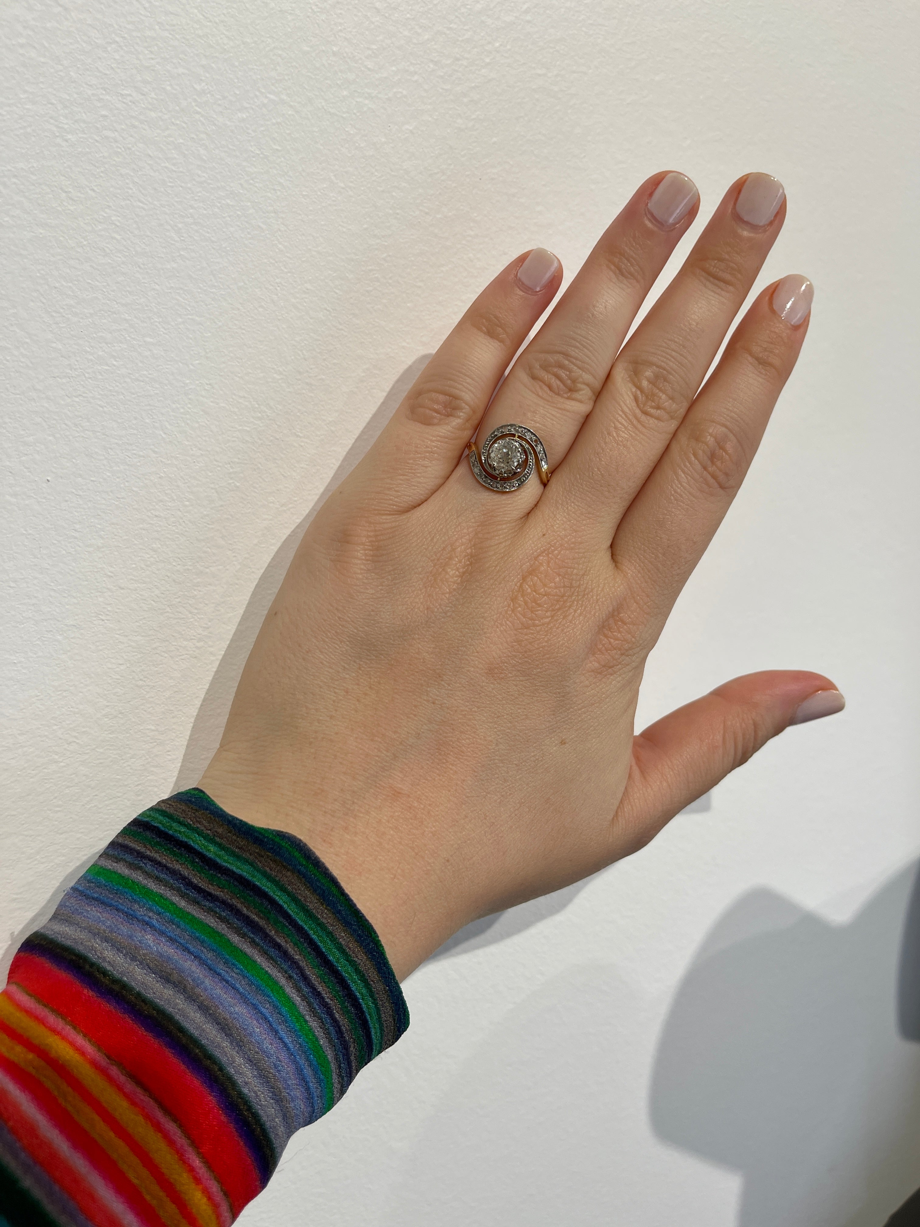 Old European Cut 0.9ct Gold and Diamond Swirl Ring