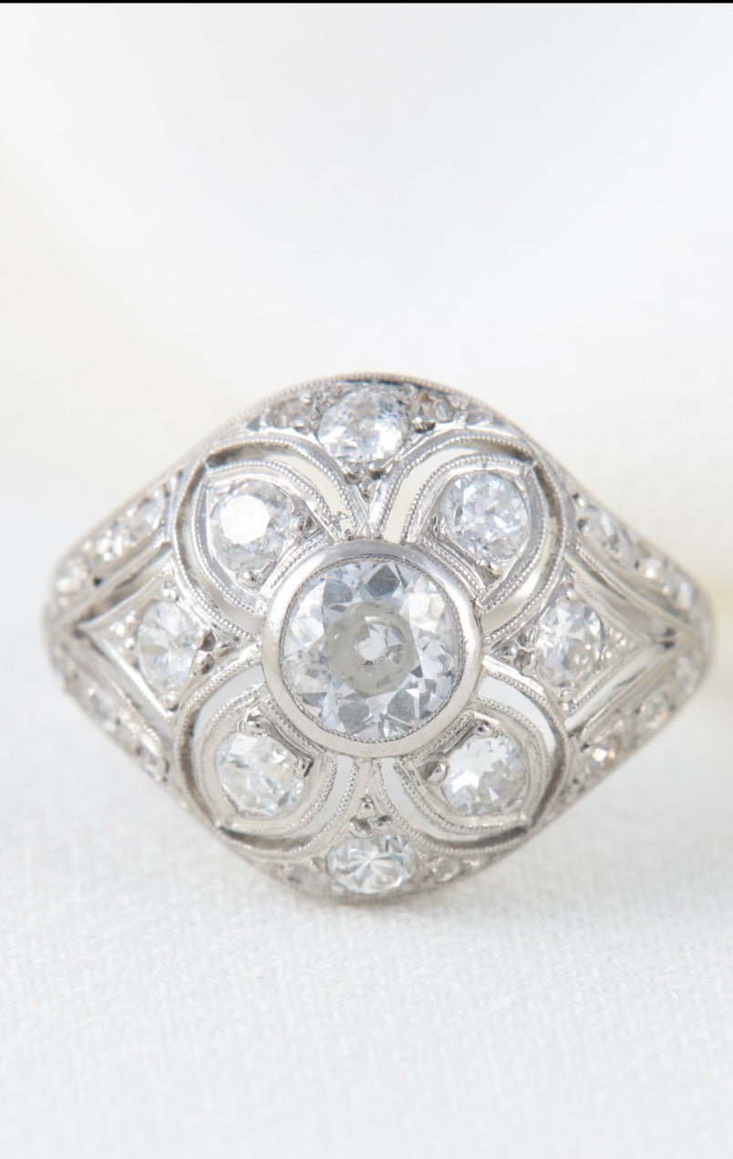 Bague Belle Epoque 1920 en Platine et Diamants