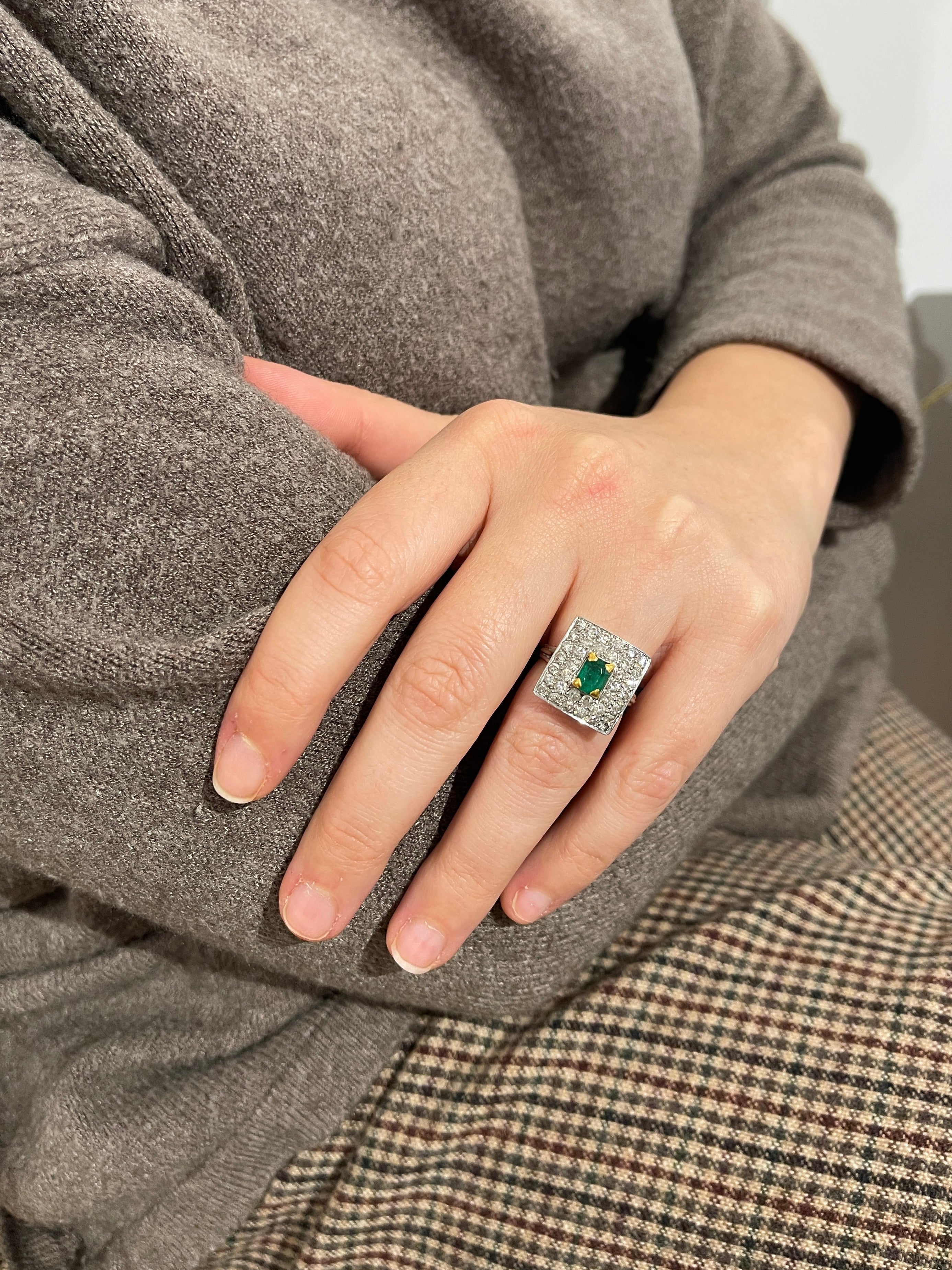 Vintage gold, emerald and diamond ring