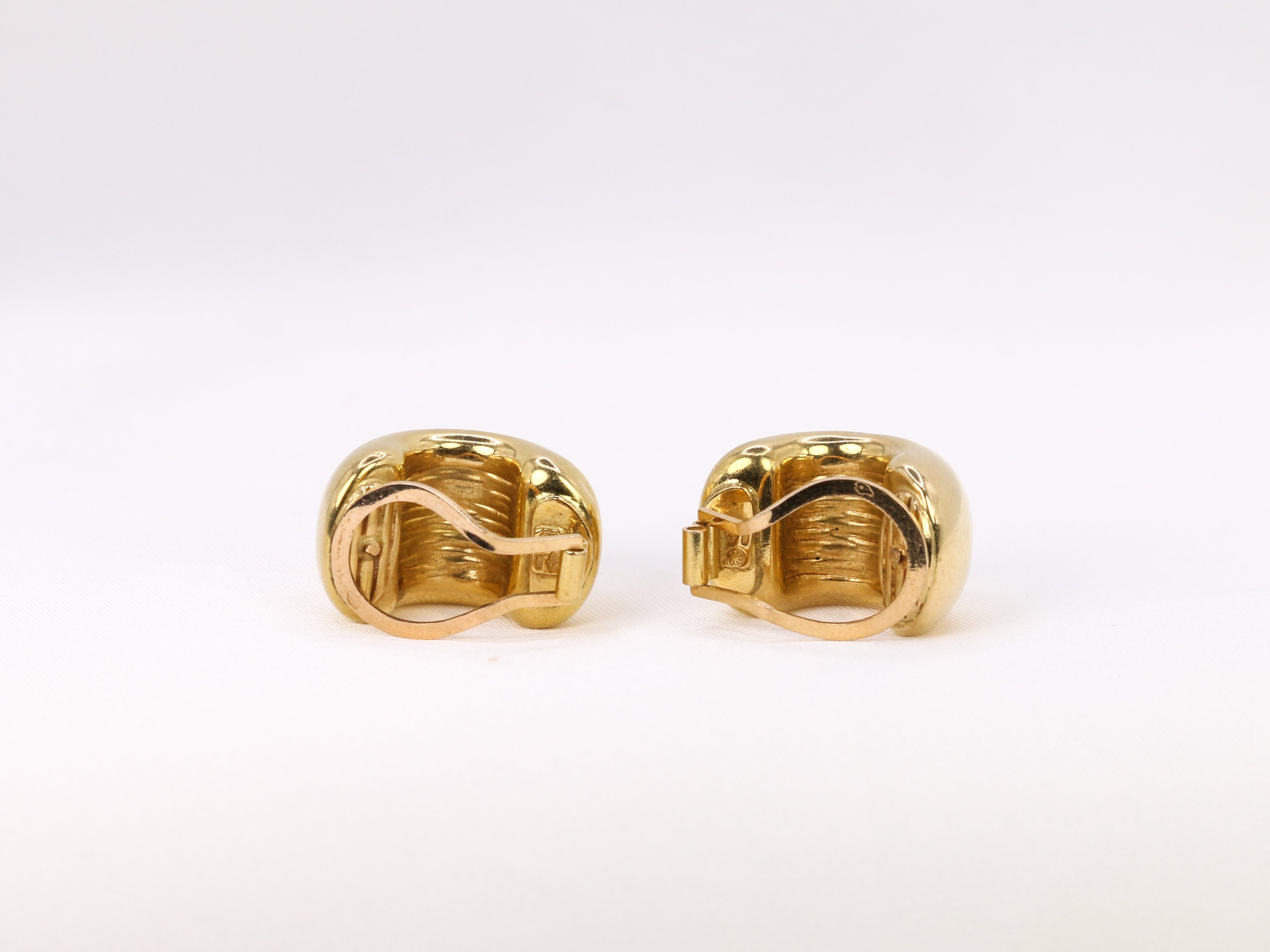 Paire de créoles épaisses vintage en or