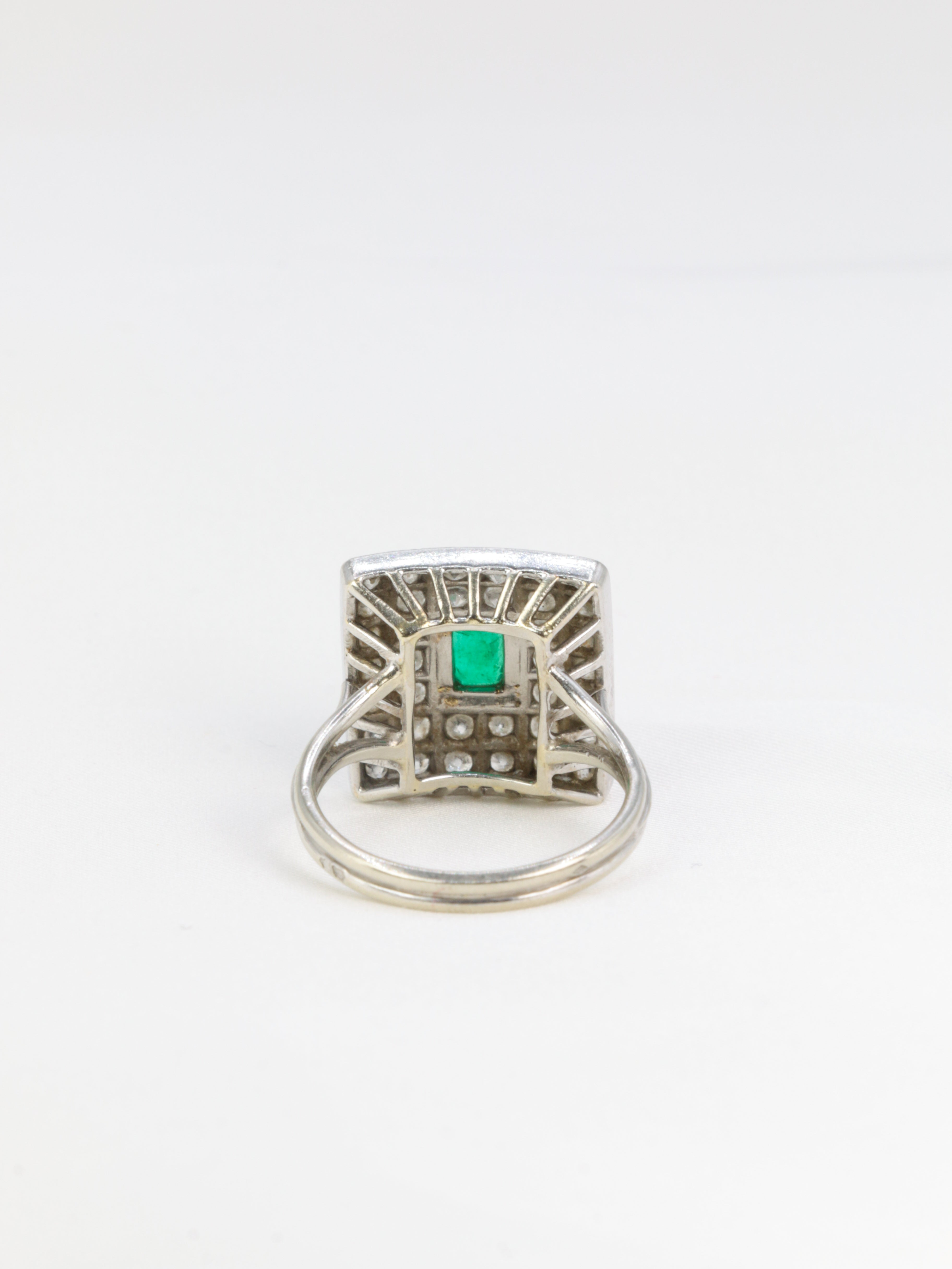 Vintage gold, emerald and diamond ring