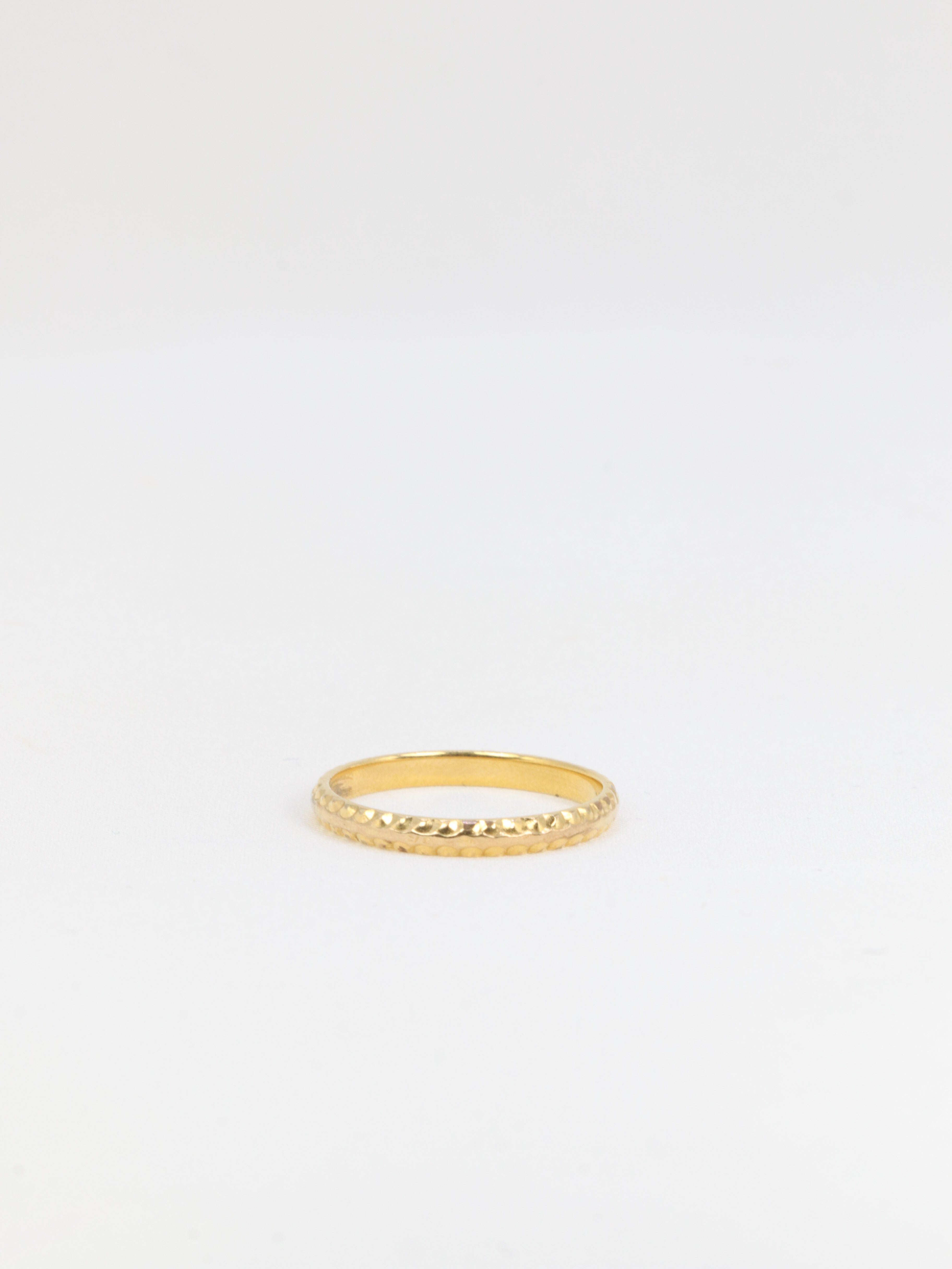 Alliance vintage en or jaune et godrons