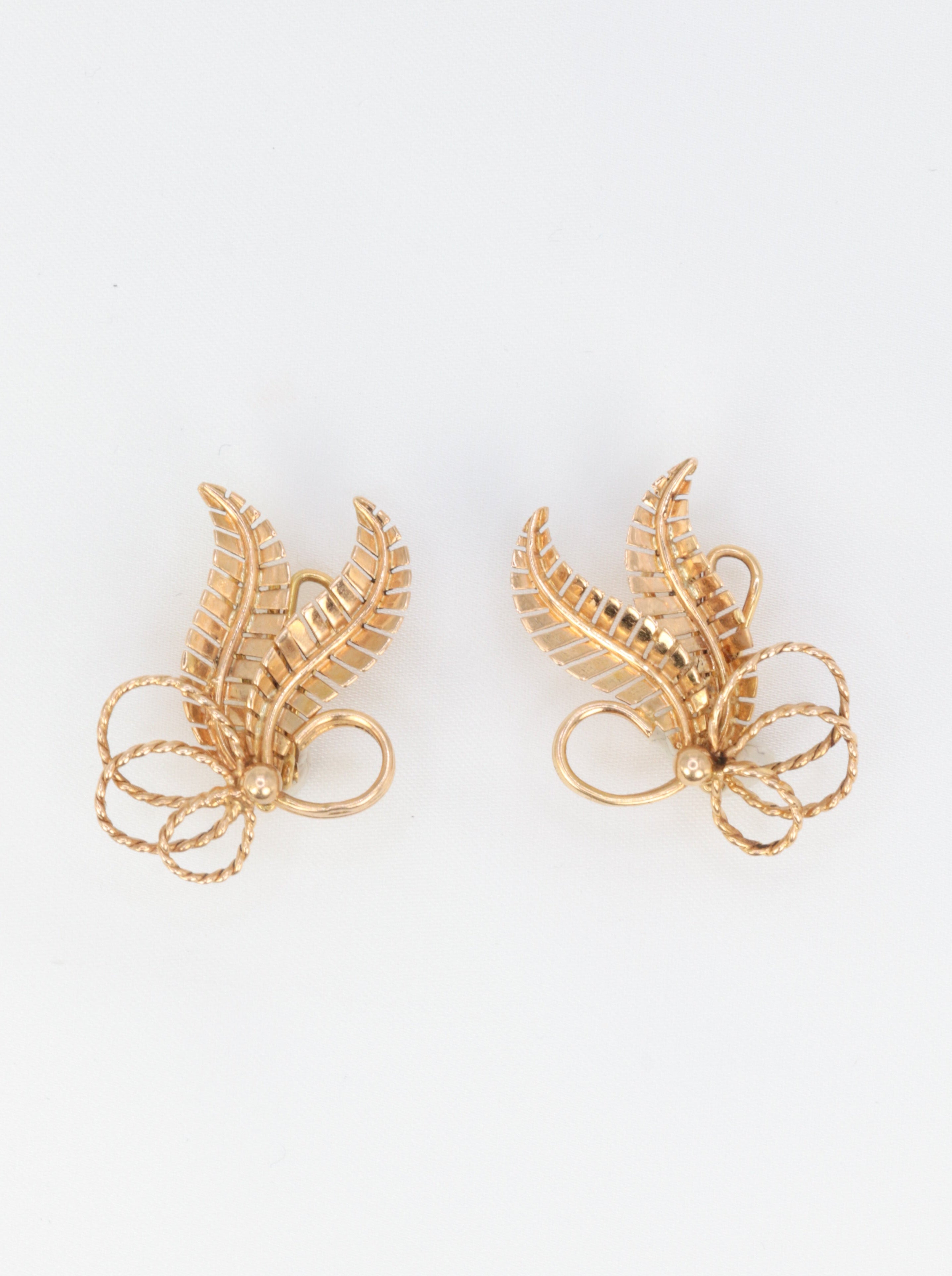 Vintage Flower Earrings in Rose Gold