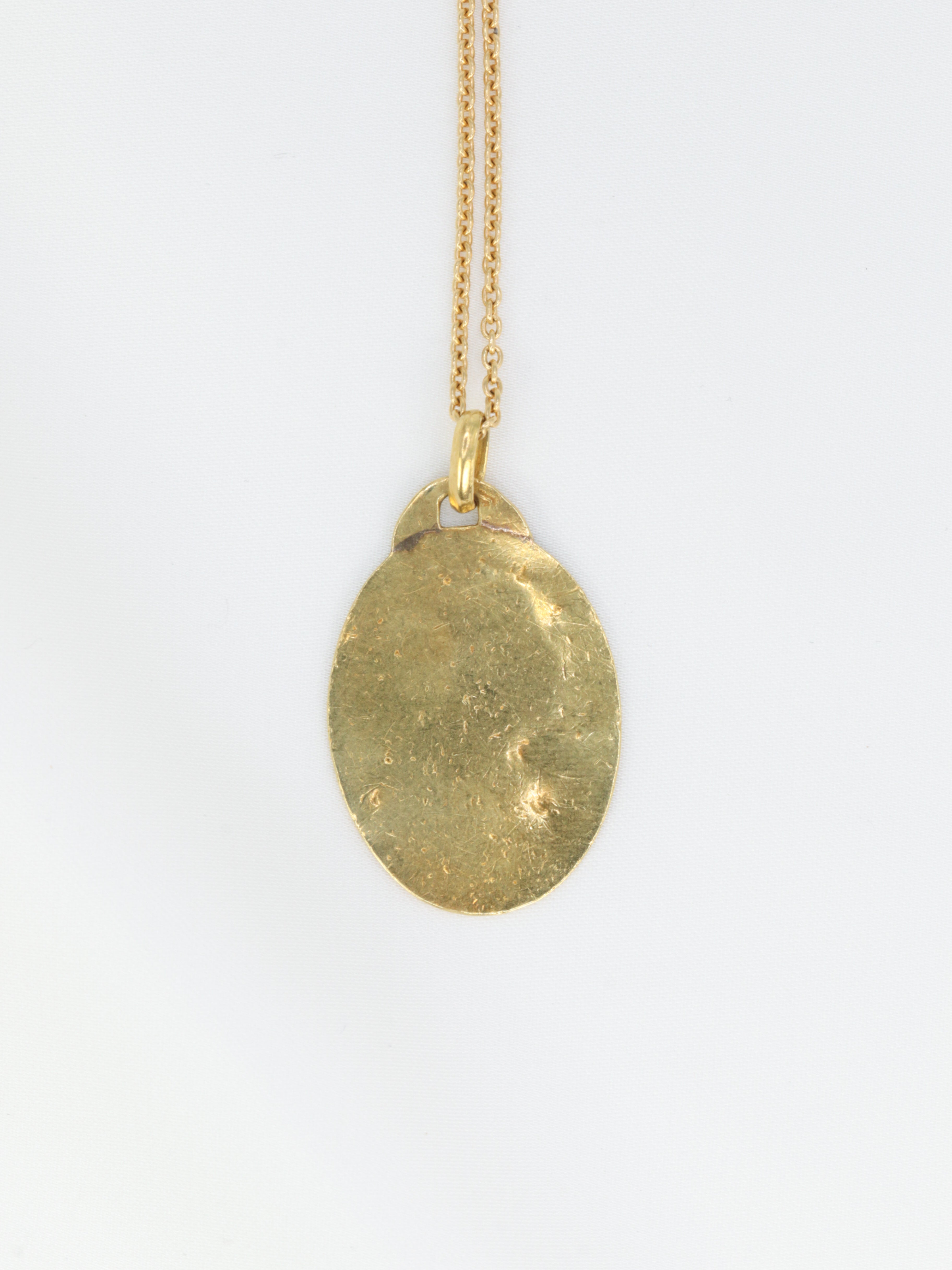 PAUL BRANDT Médaille ancienne en or figurant la vierge