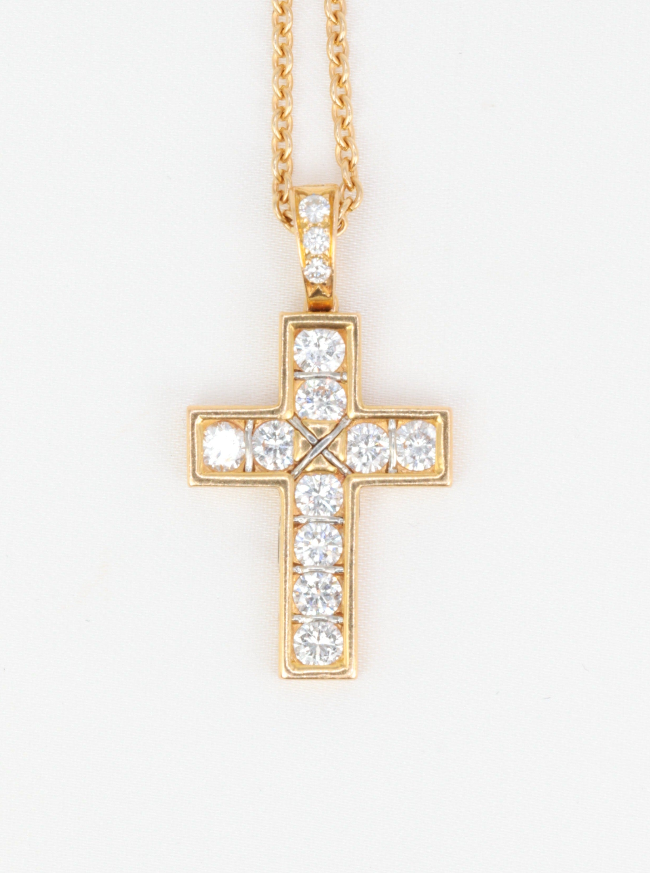 Vintage Cartier cross pendant in gold and diamonds