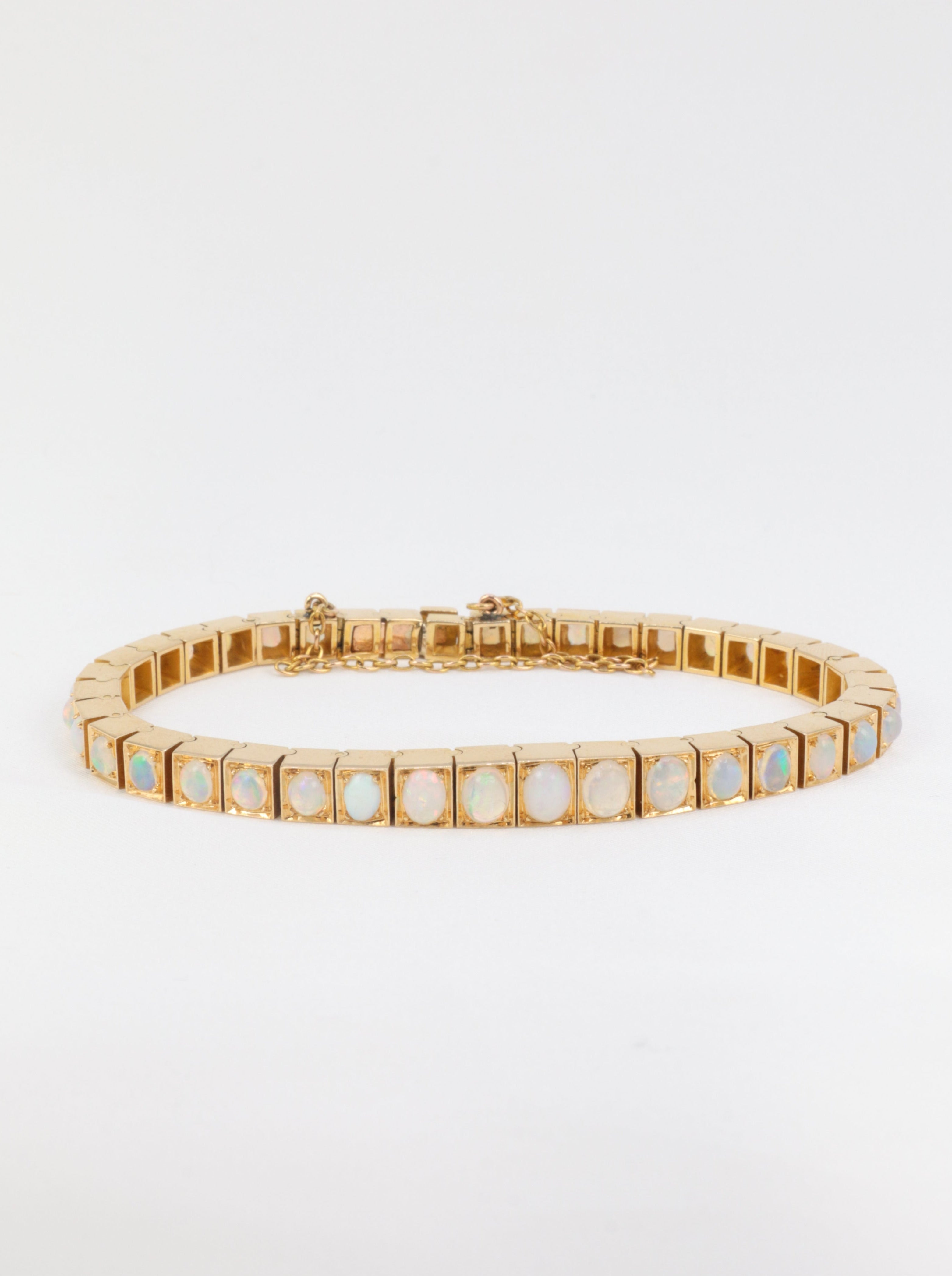 Bracelet rivière d’opales - Travail de la fin du XIXe siècle