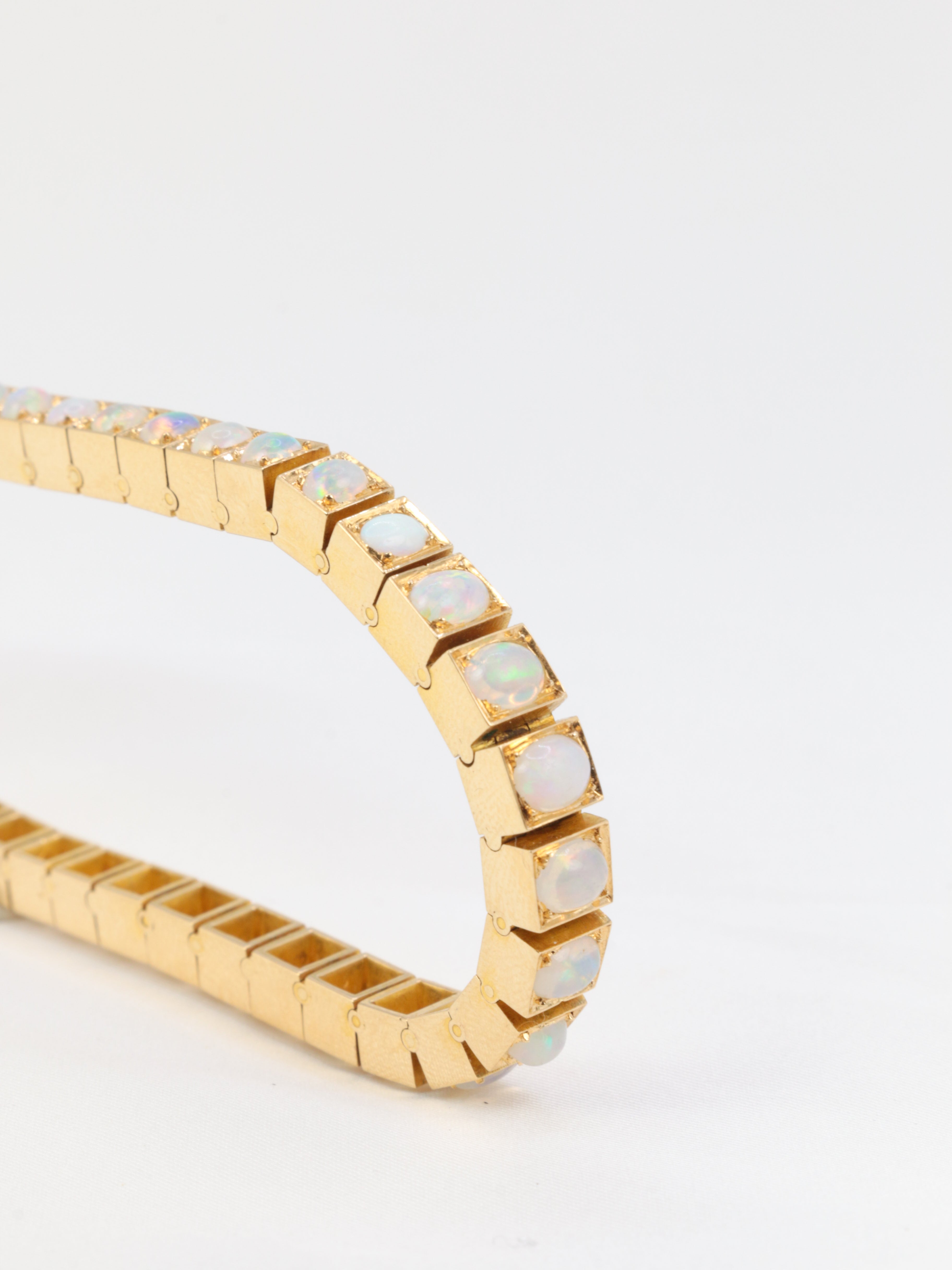 Bracelet rivière d’opales - Travail de la fin du XIXe siècle