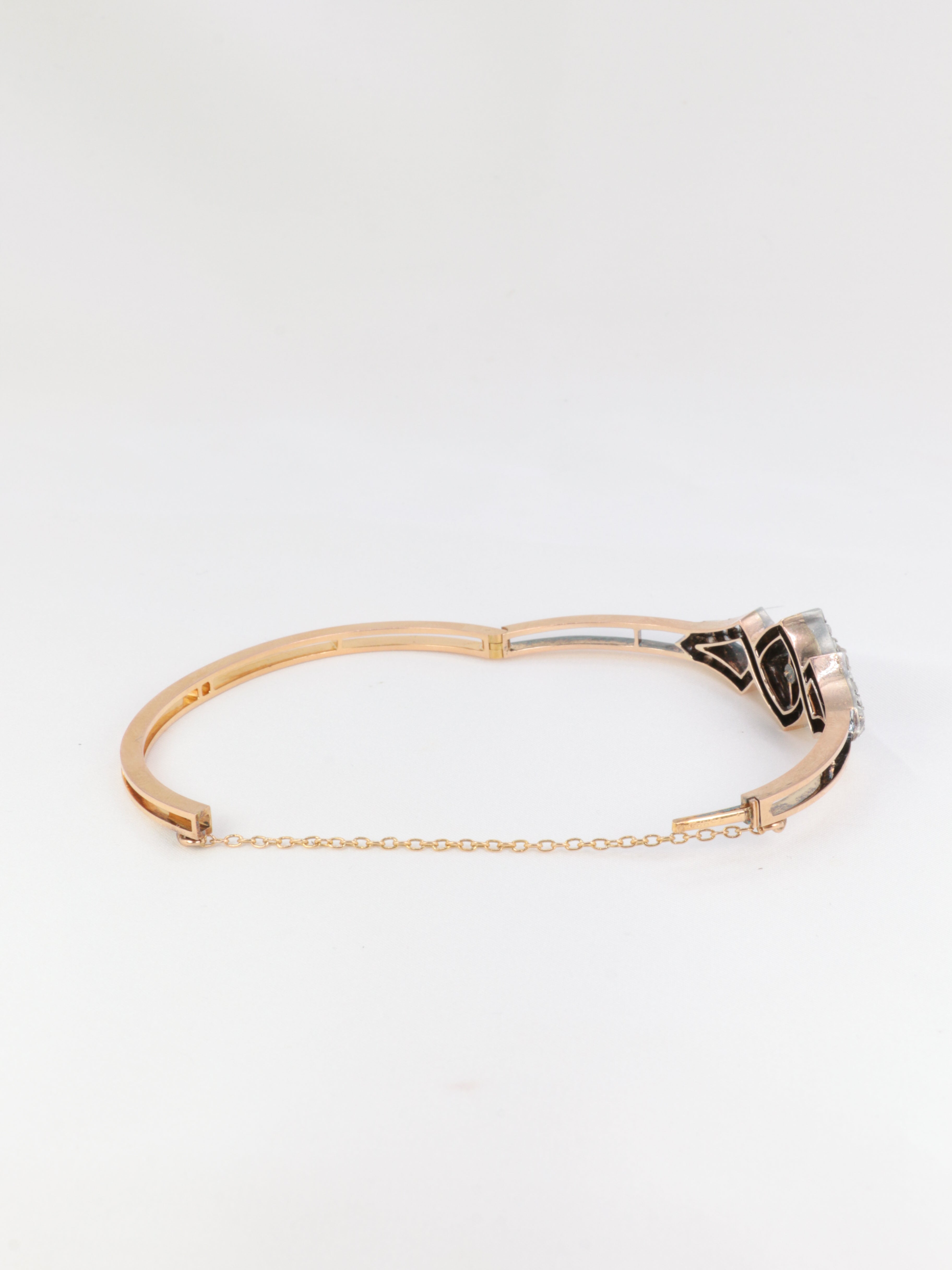 Bracelet jonc ancien fin 19ème en or rose, argent et diamants taille ancienne