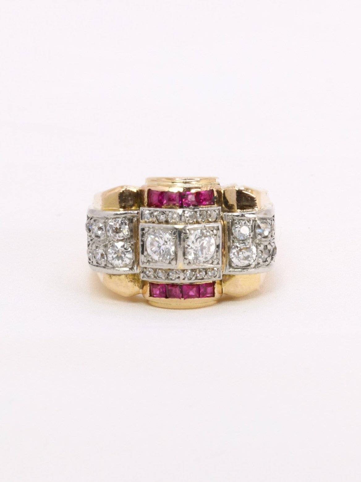 Bague tank diamants rubis calibres