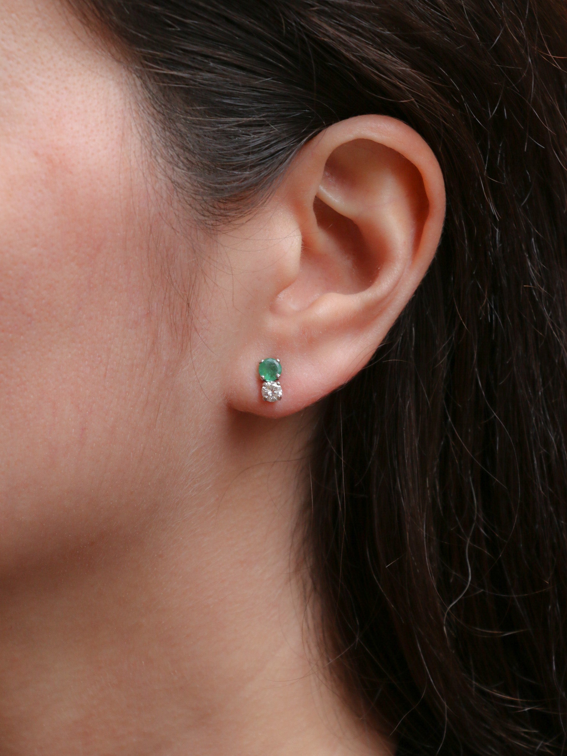 Pair of vintage earrings in white gold, diamonds and emeralds