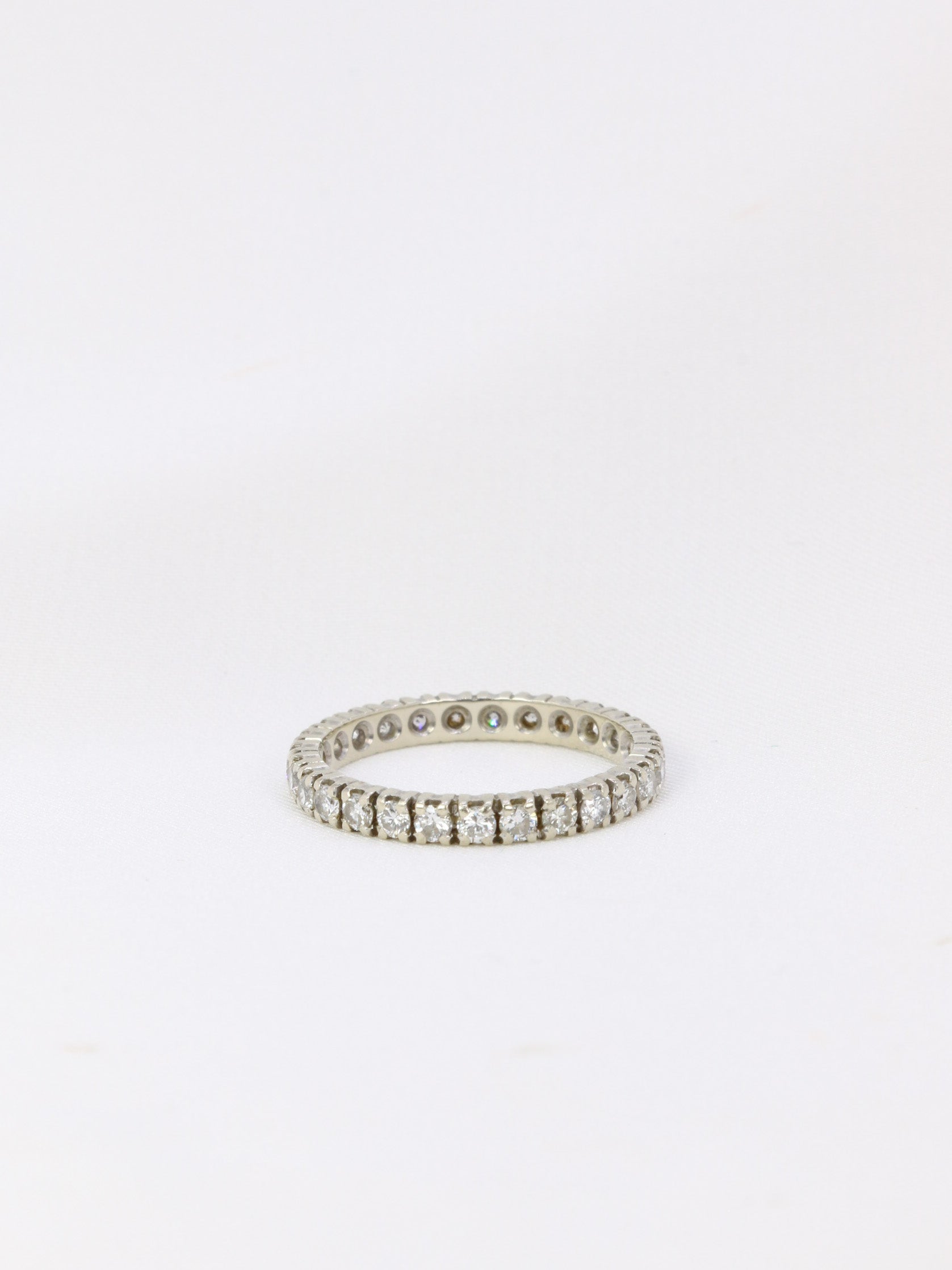 American wedding ring in white gold and diamonds 1.35 ct